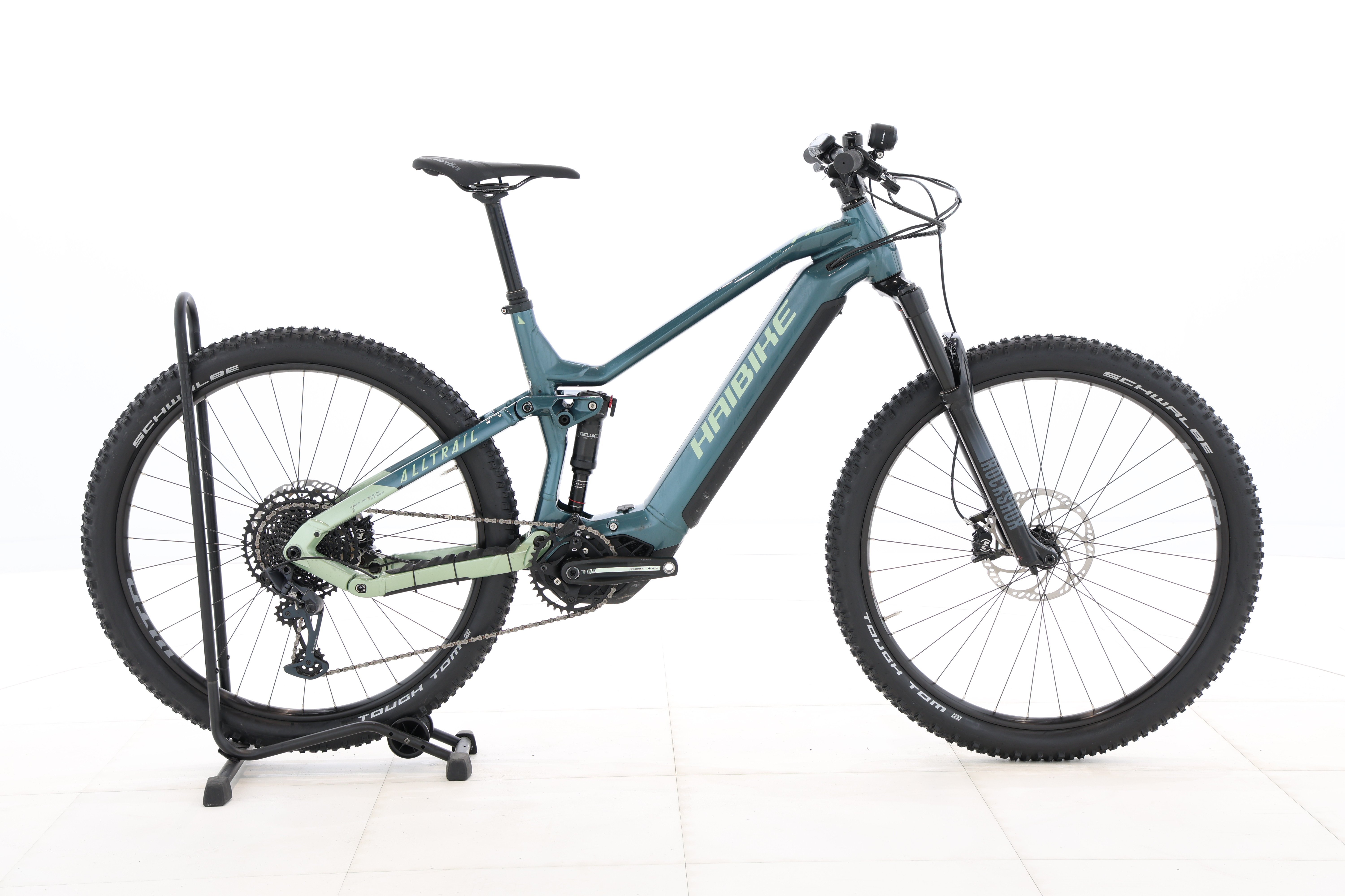 836dc593-27b6-47f4-b941-ddef9ca8f361