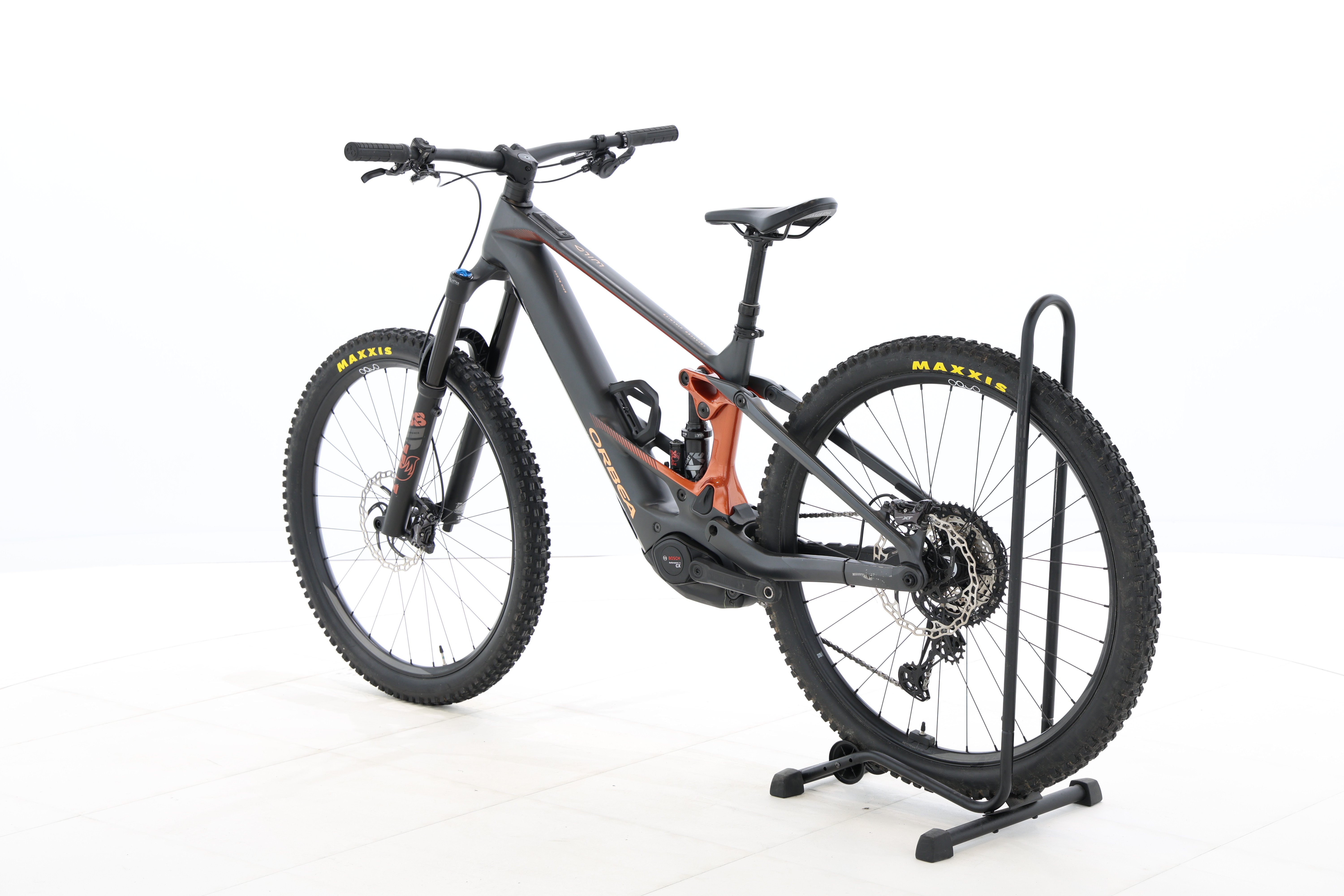 8b7c97e1-ca42-43d7-9d07-f712f02574fe