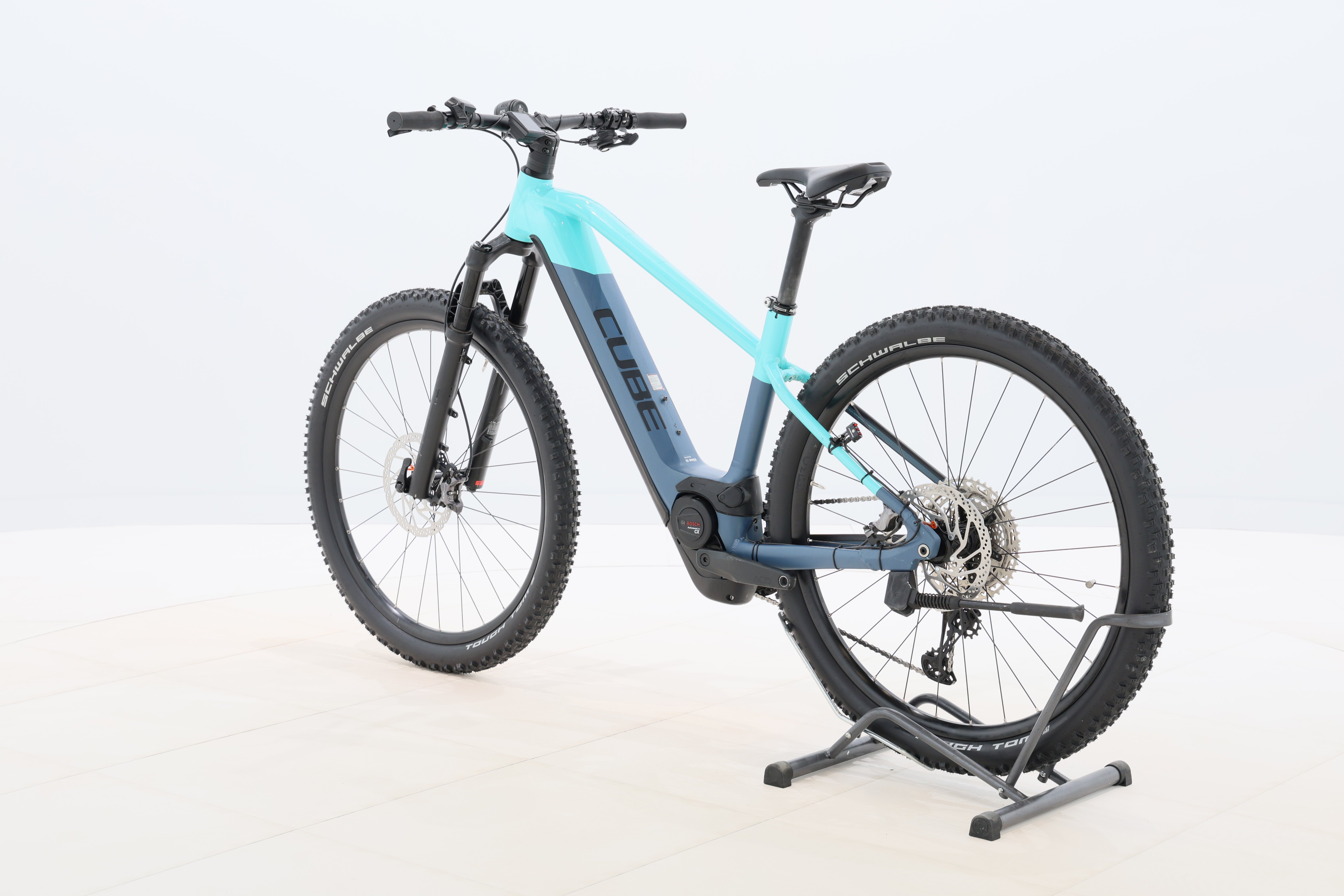 f16e945c-a554-4033-8ff0-b1c307954b55