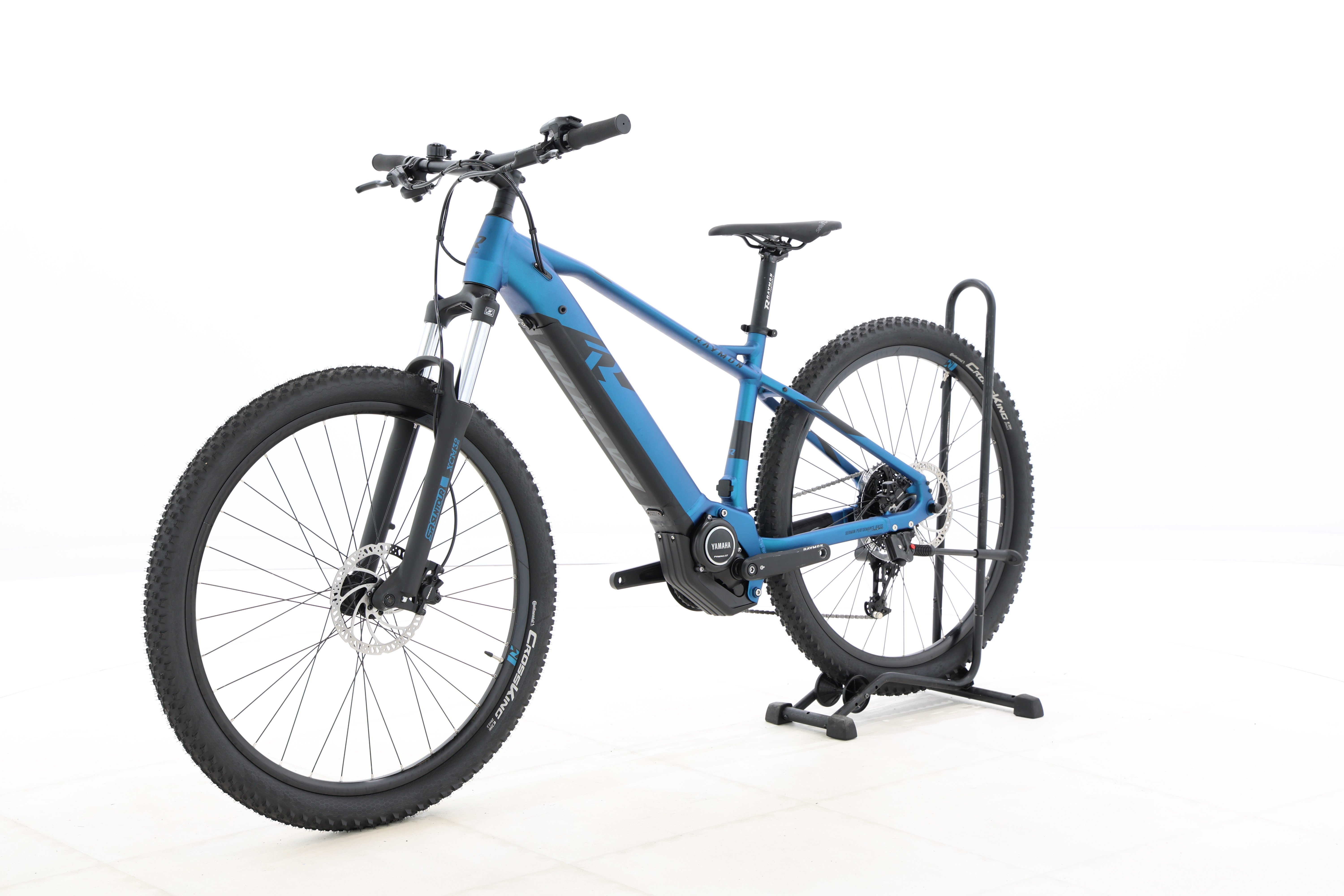 0256eef2-58d2-4ea5-b0bd-6bdbebf95f76