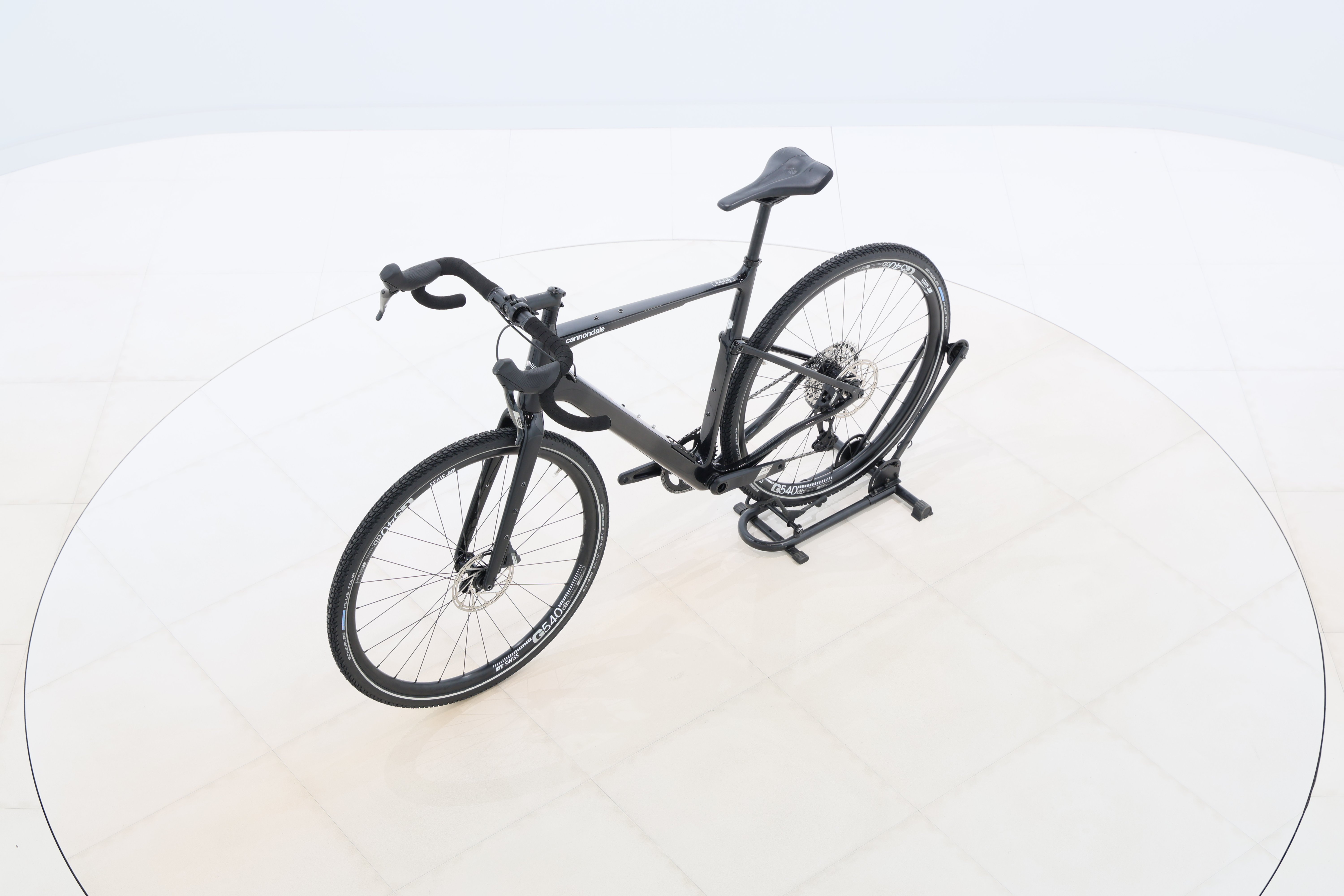 fac6ead0-16f0-434a-ae77-d56252968388