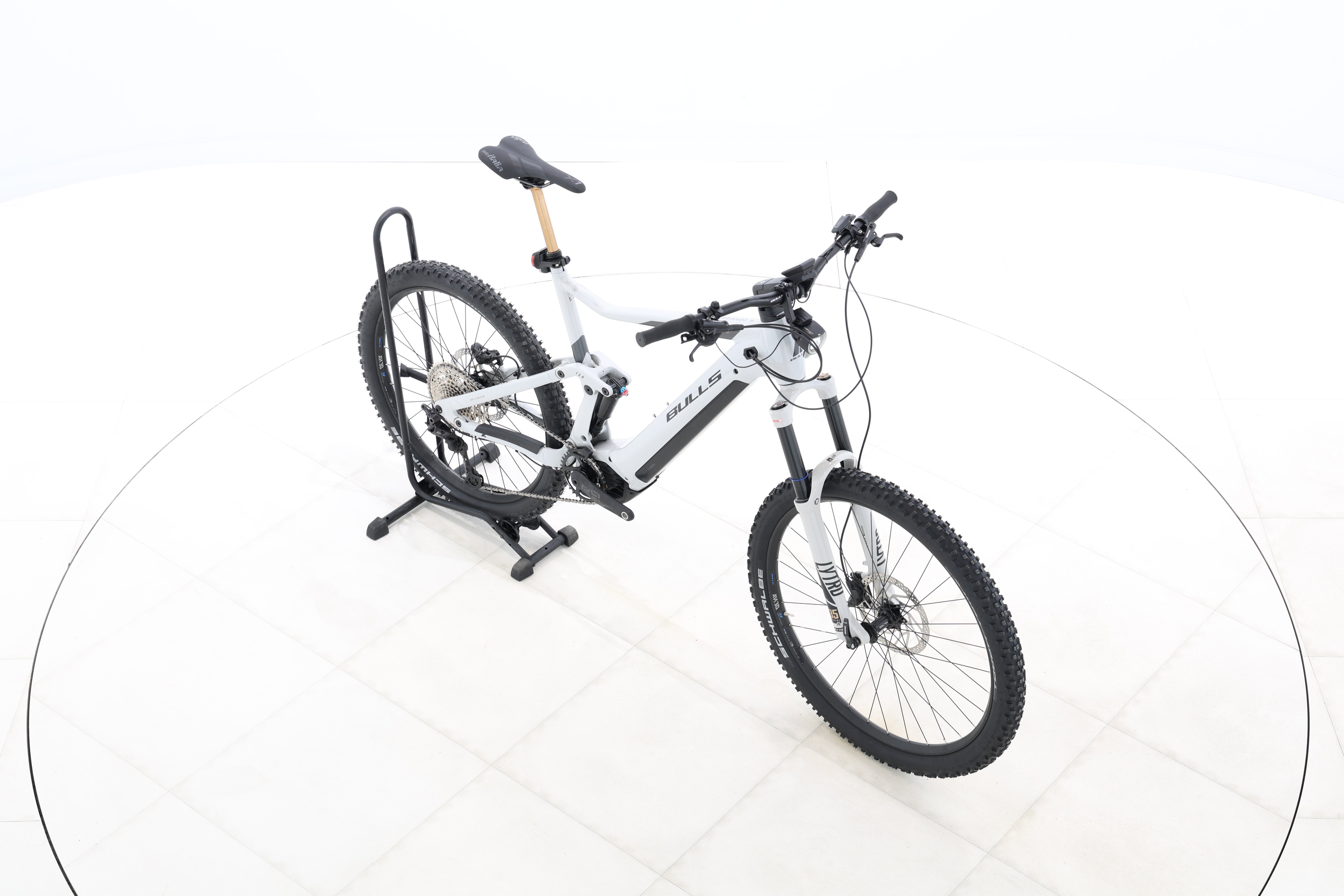 17fb900f-2eb4-45e0-9991-4bcce1edd904