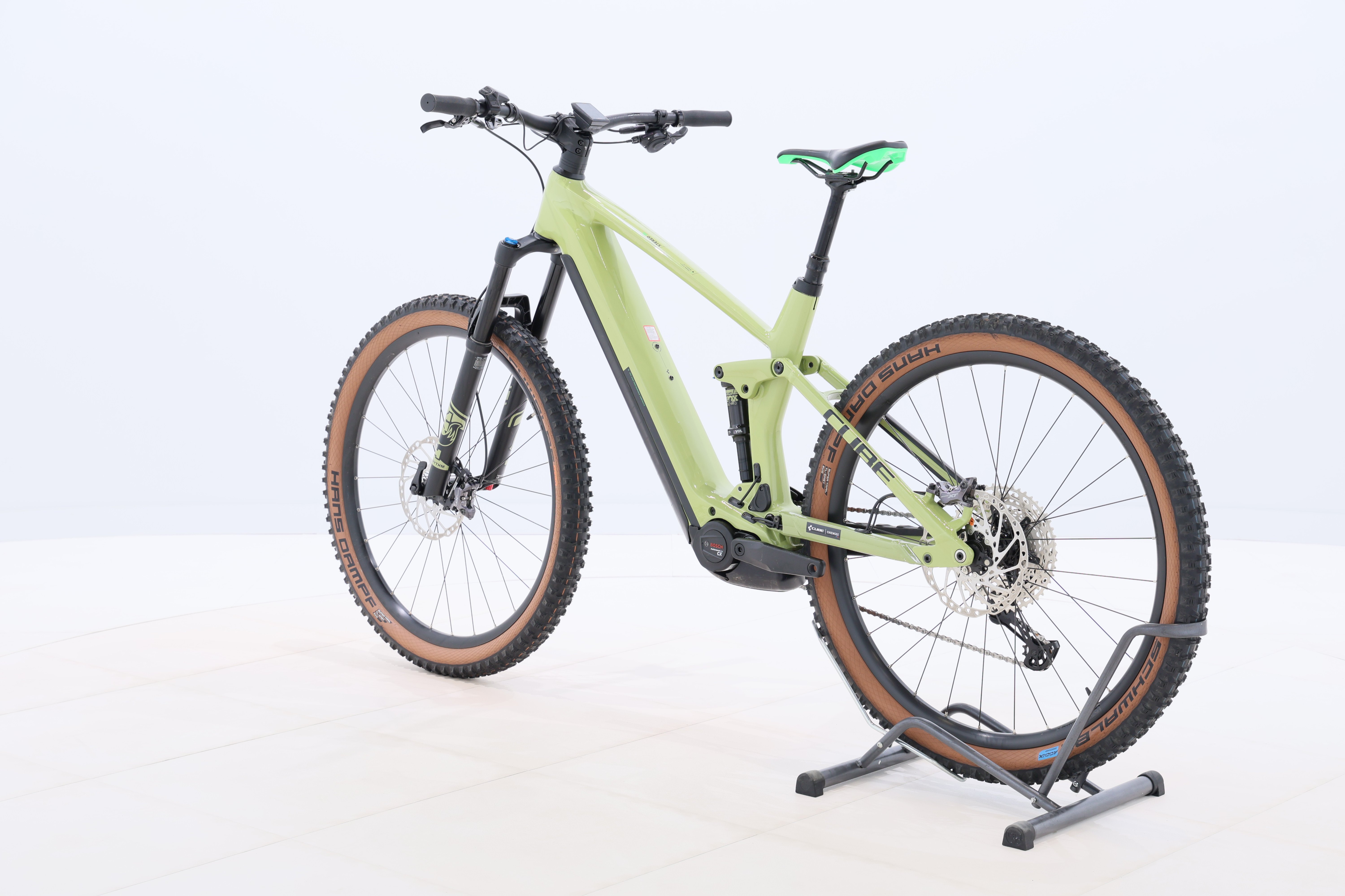 73cc716d-226b-43dd-b0b7-3324b450b948