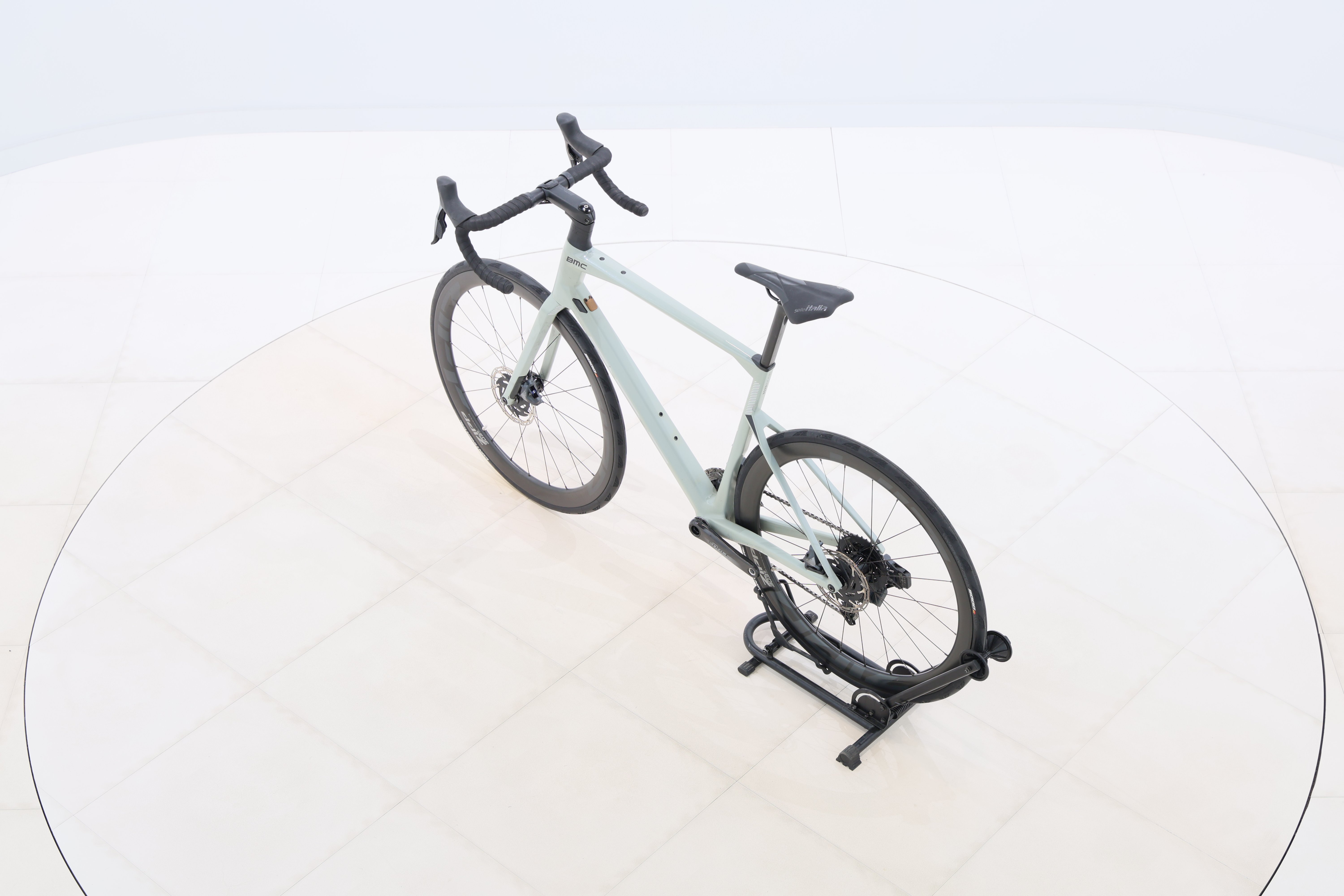 5cf007fc-cd12-4039-befc-7bf742e5723f