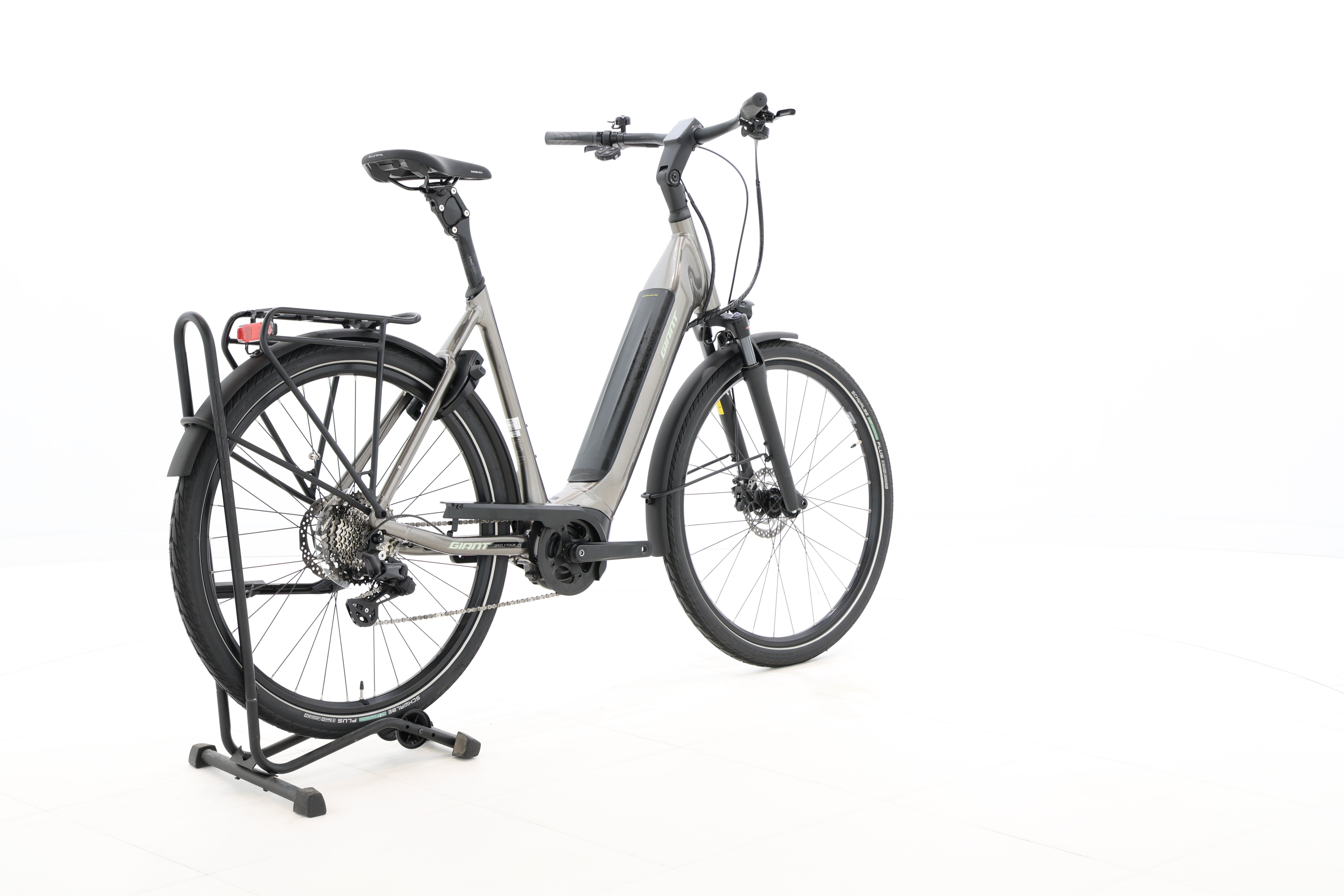 aa6f798b-e5f7-4026-af16-30f26db2adee