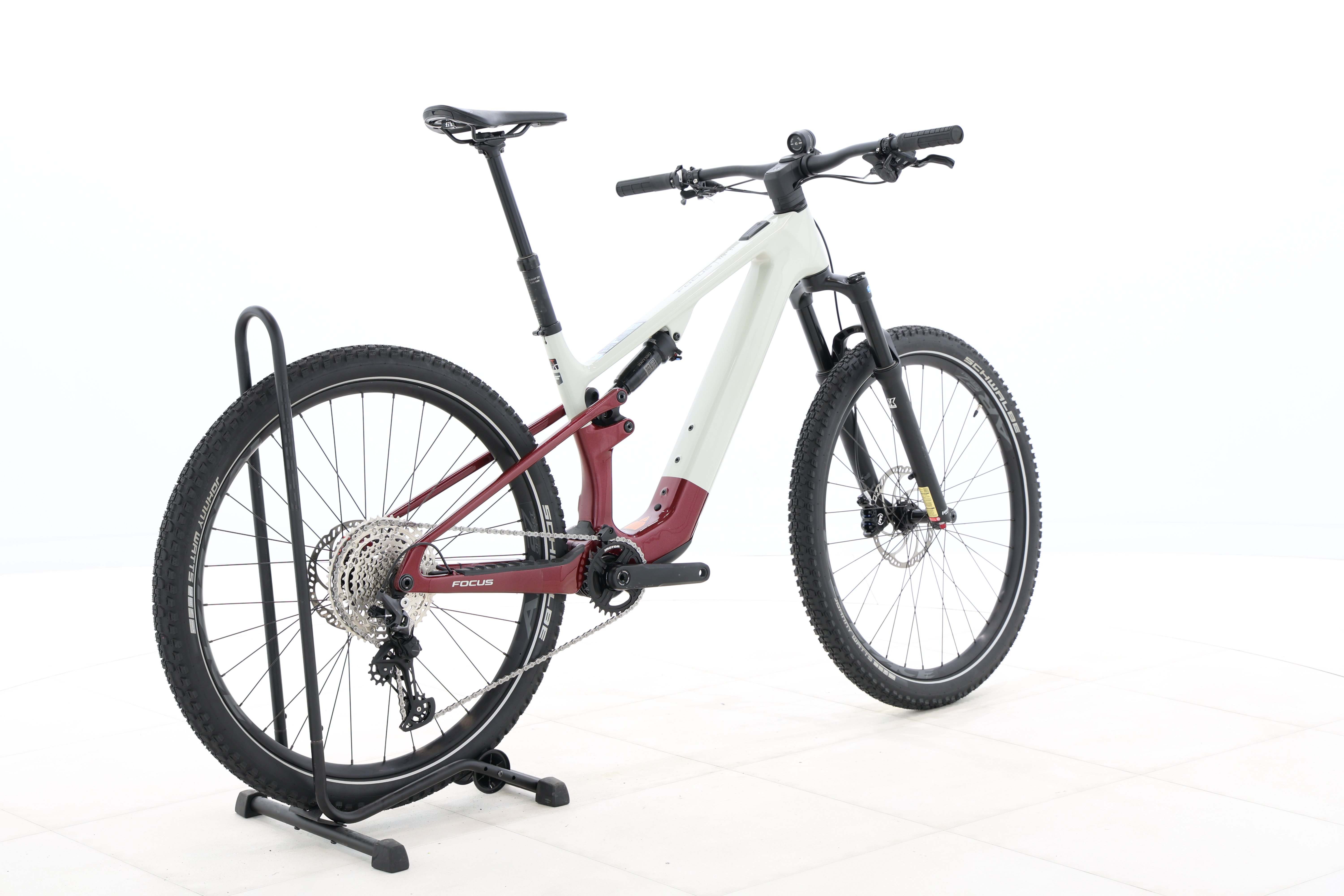 e2a2bb13-2d5e-4abc-9ba1-ef69a8eae2bd