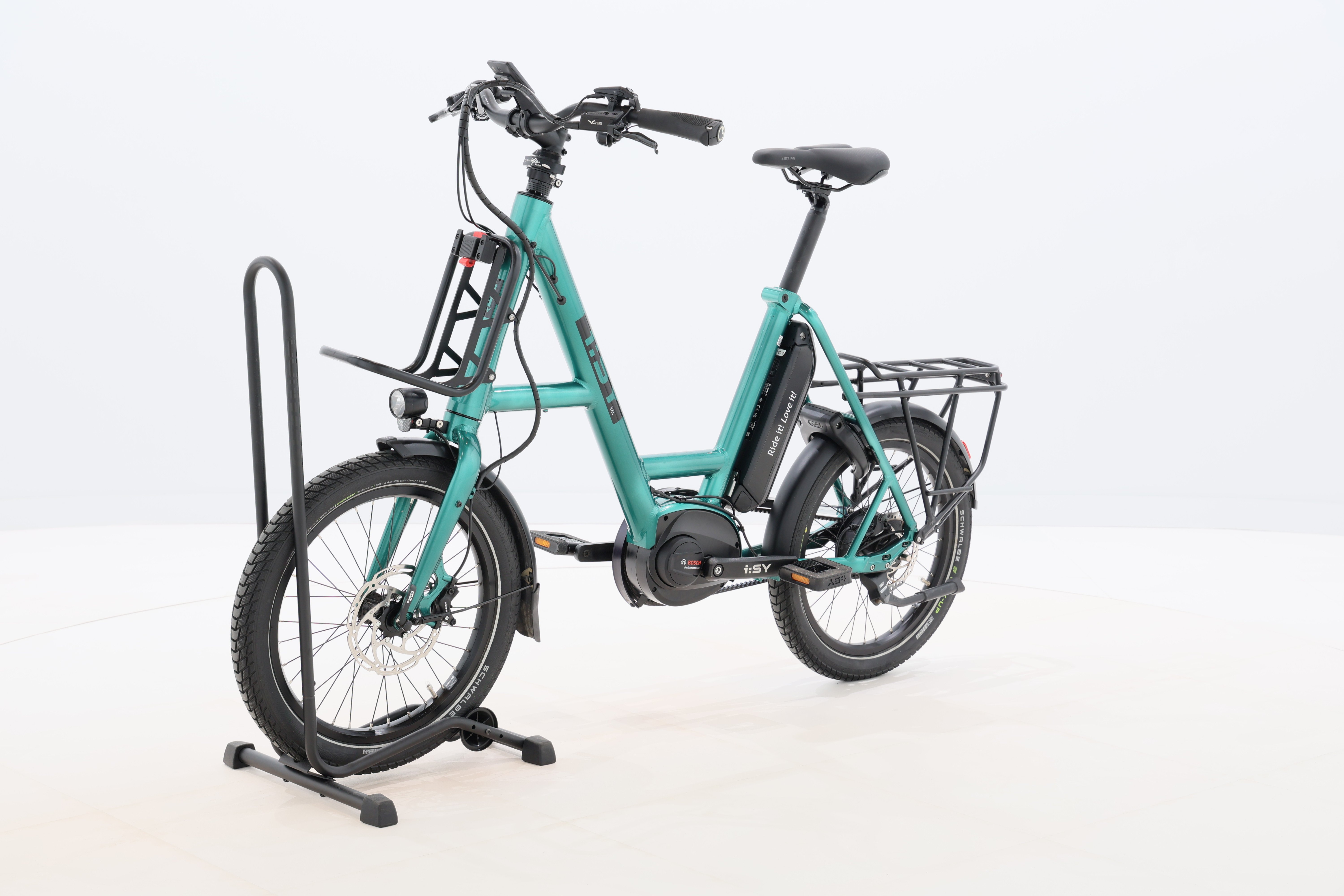 57509d48-37e1-41a5-8b42-fa2d2da3da02