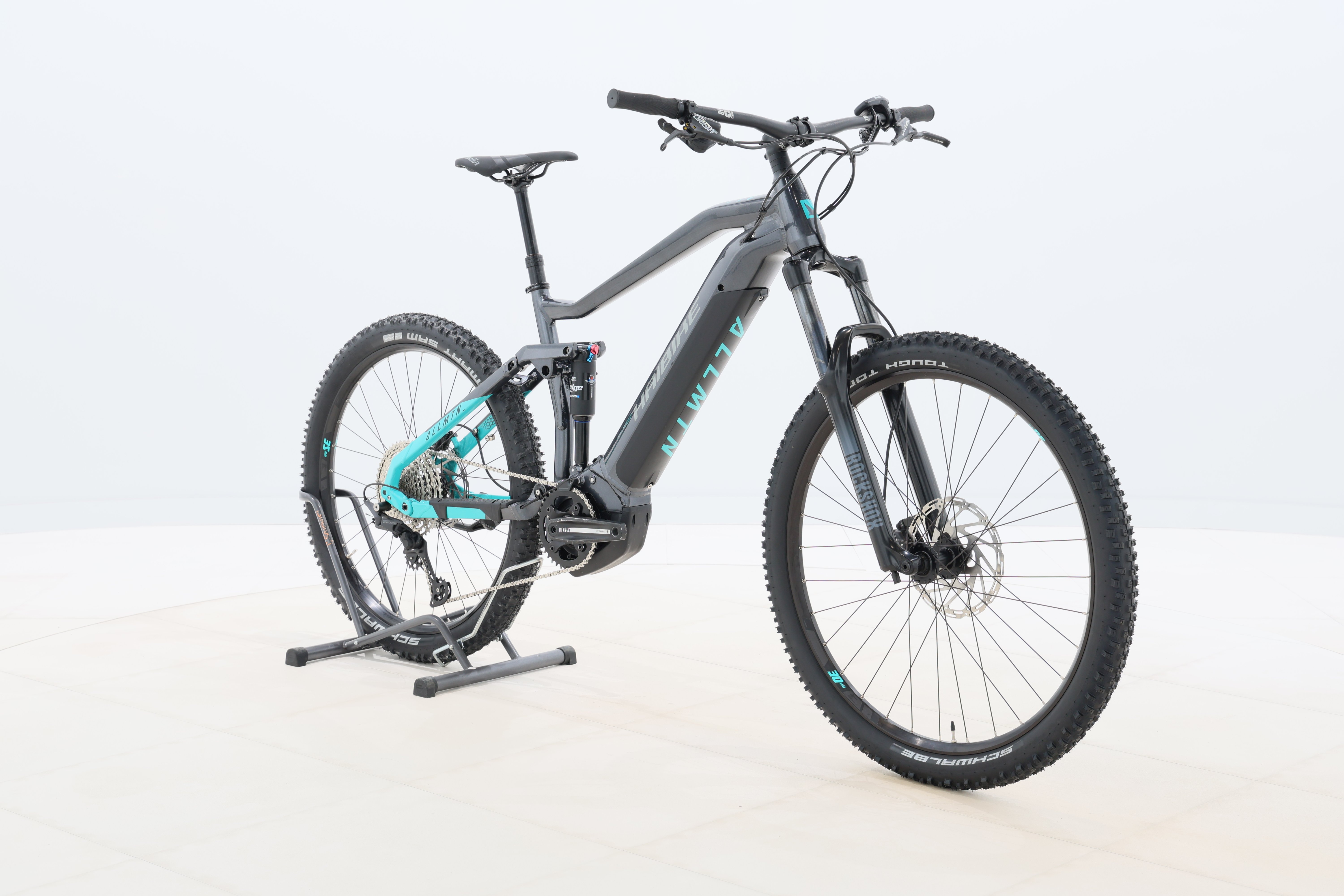 2bc26e73-79f3-4cae-b2ff-492bfb4de74c