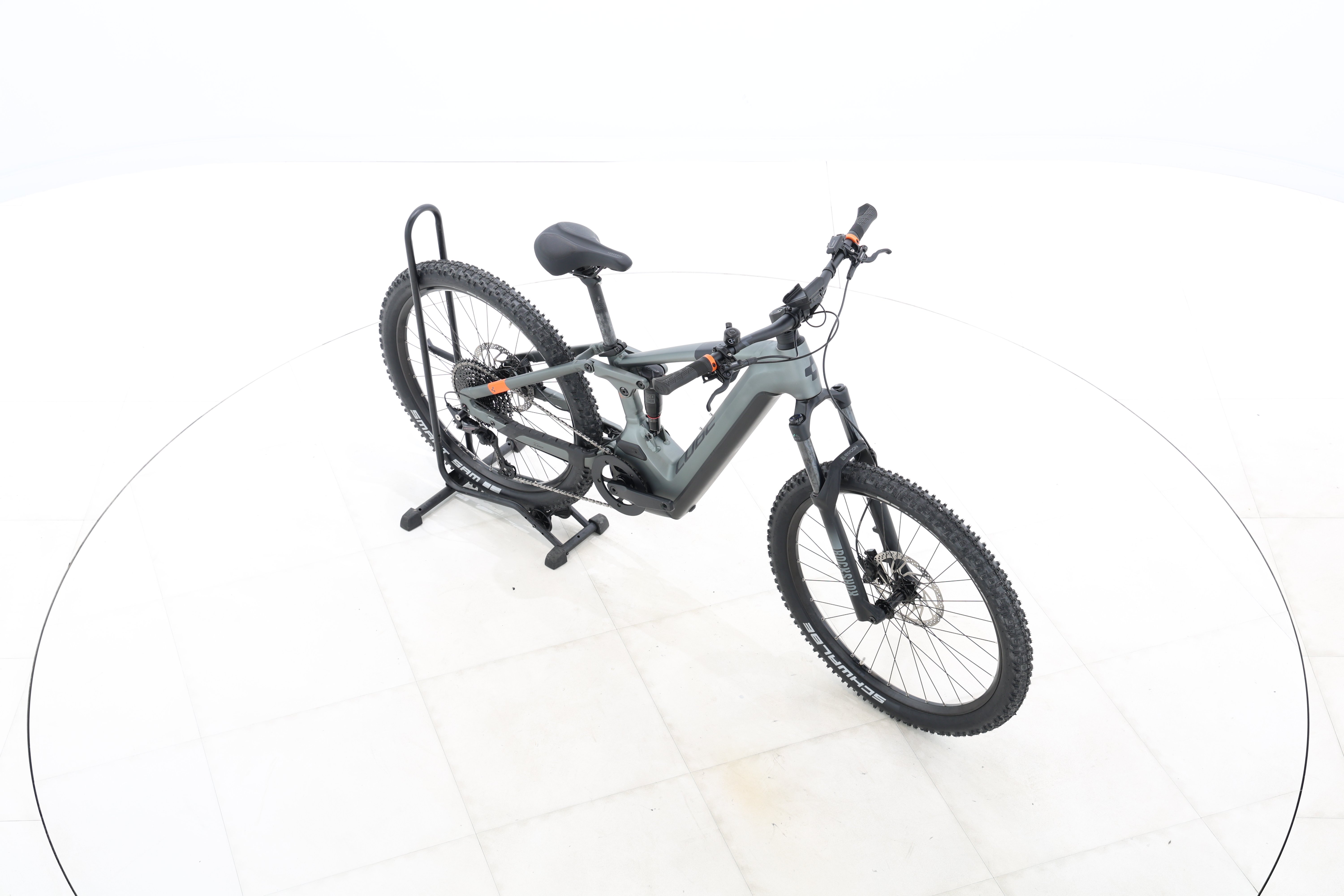 9e246d14-7436-4d13-a7ff-27d042378c8e