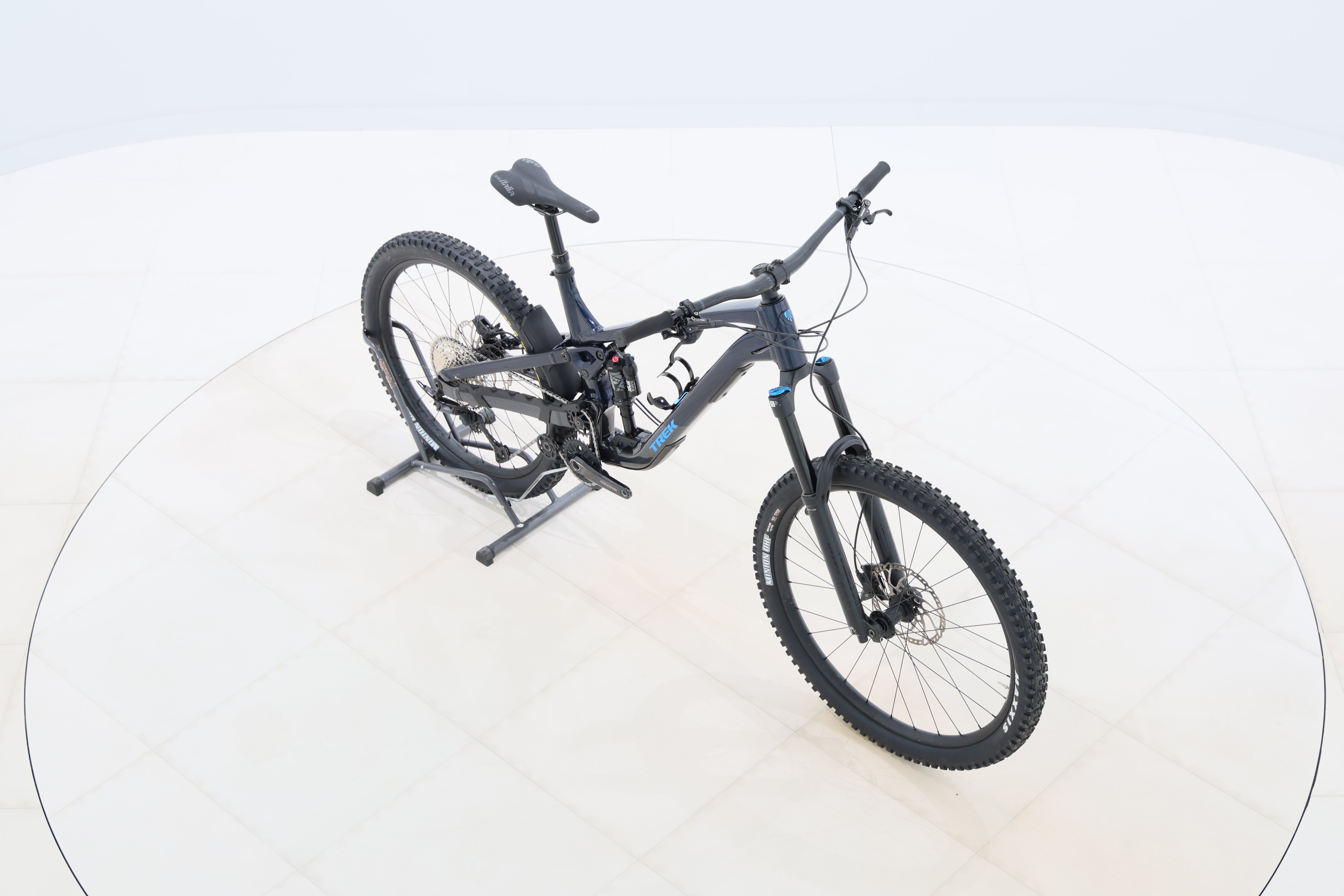 4c5f7045-4e77-4db1-ae4a-d780a3517f9a