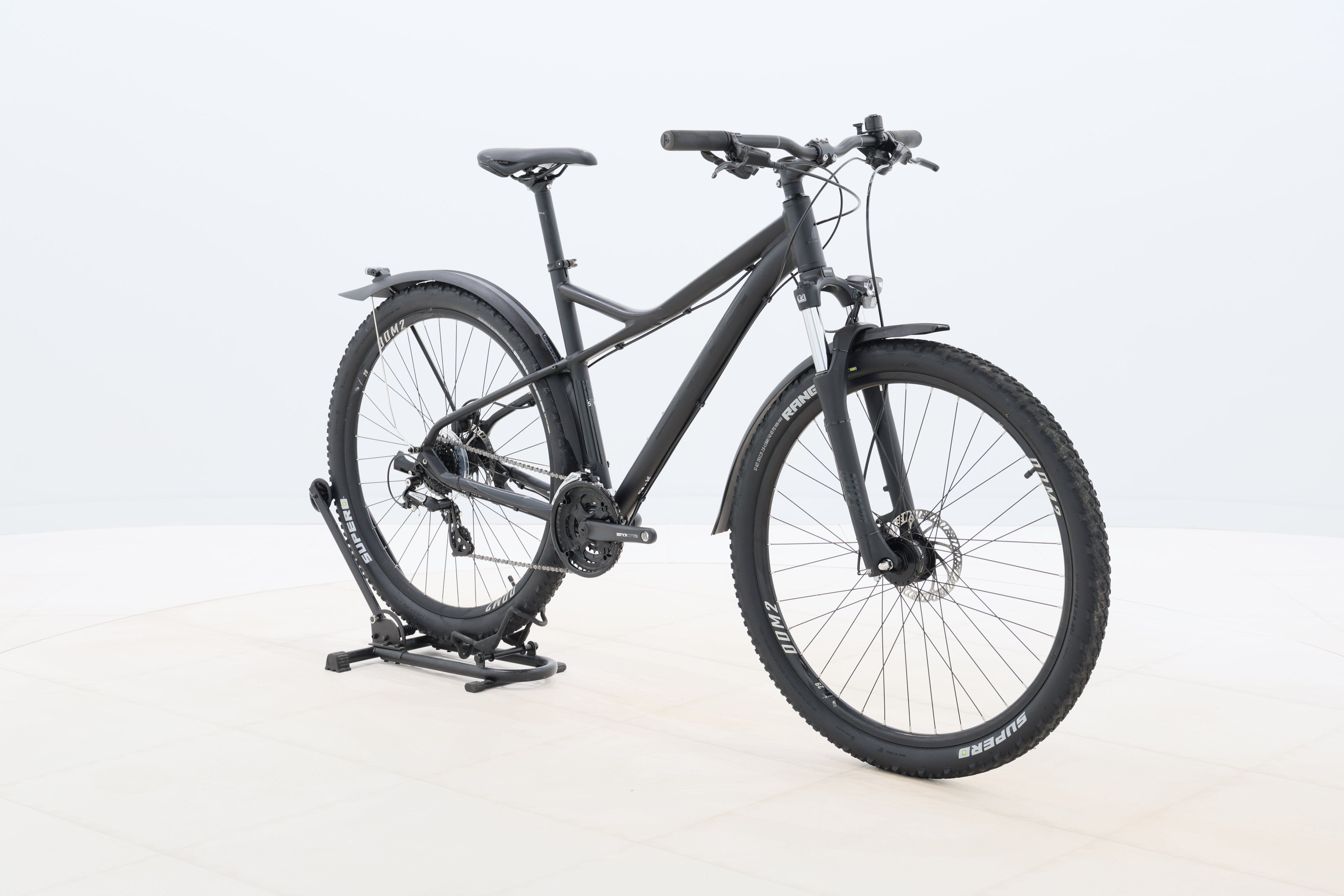 cf5c5609-6efd-4d88-a9de-9b3cad75dcca