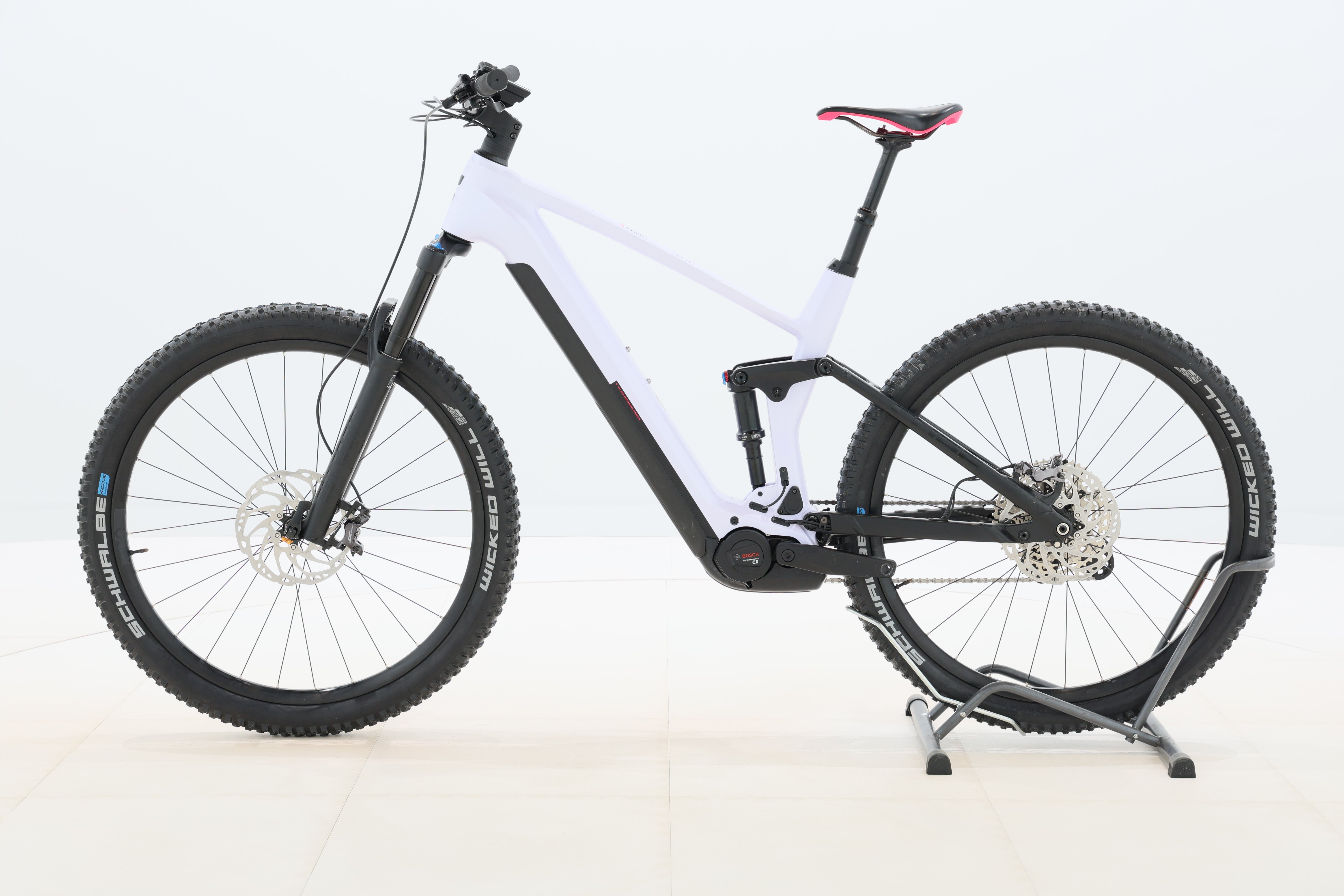 a39b7e48-fc60-4b18-bbb8-b072eab51036