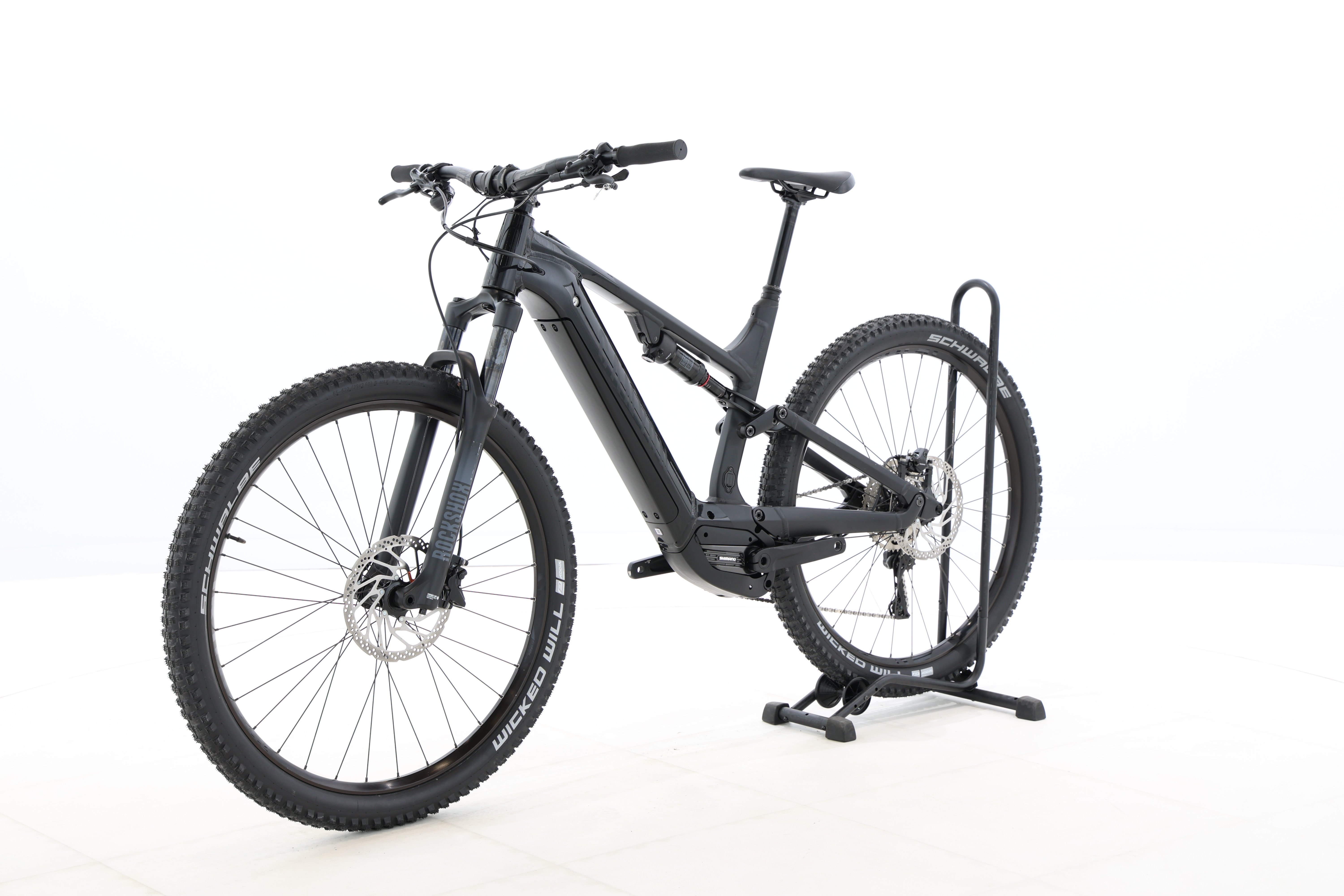 590310fb-92c0-406e-a2a9-fcffe3632c57