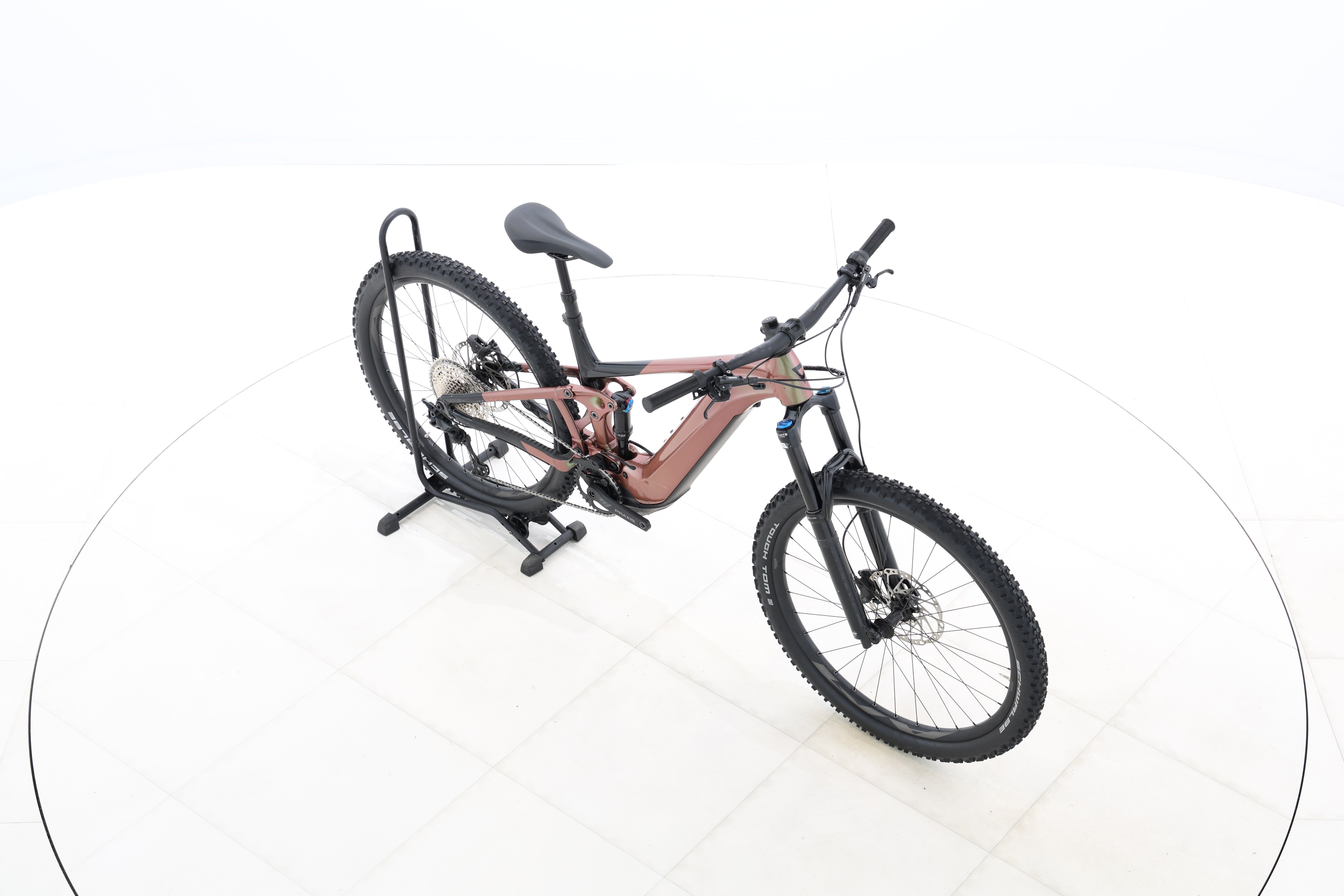 b947b850-0f87-40e7-b0d8-2e7abded7075