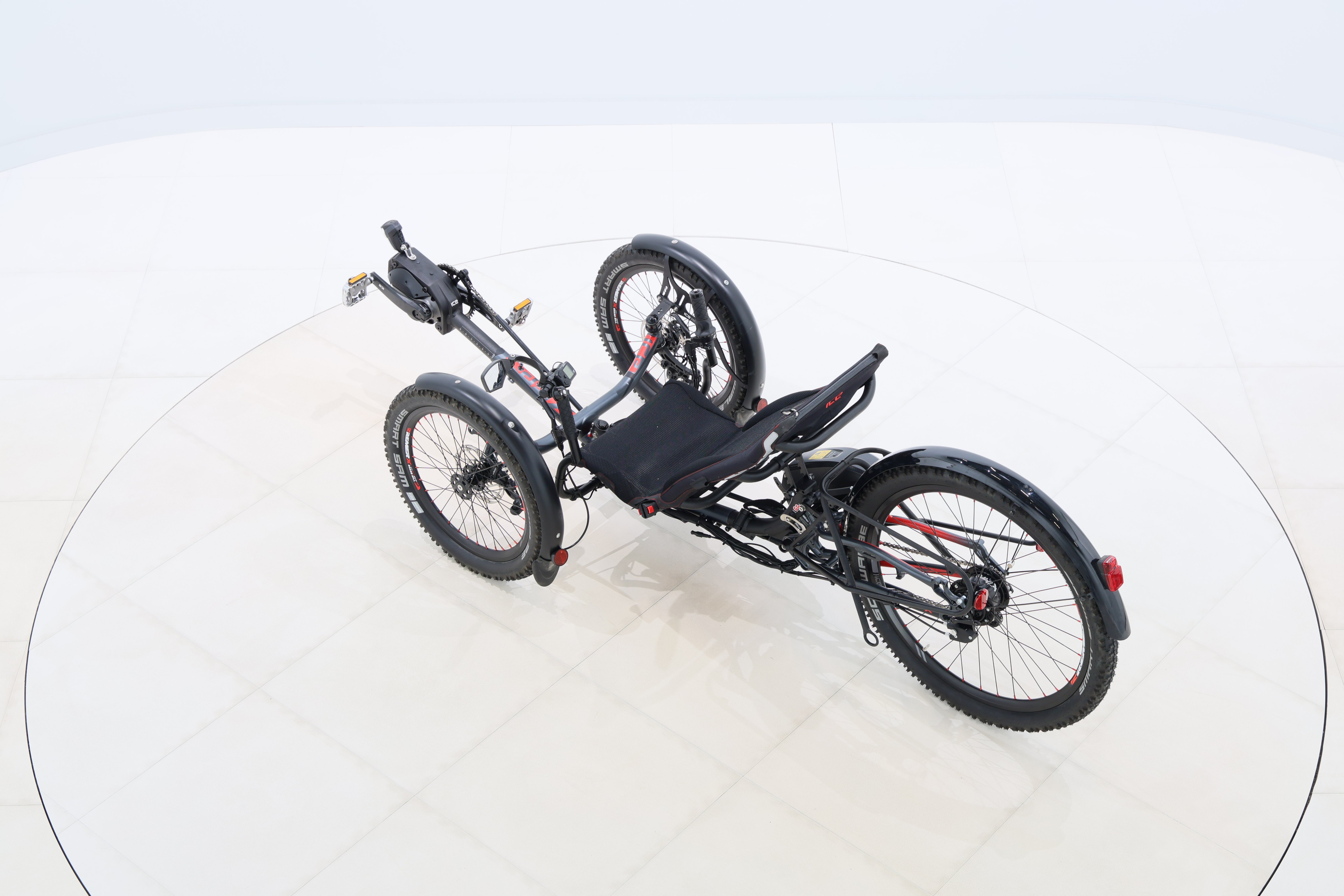 0f457cb6-7281-424e-af89-833a1c1146f2