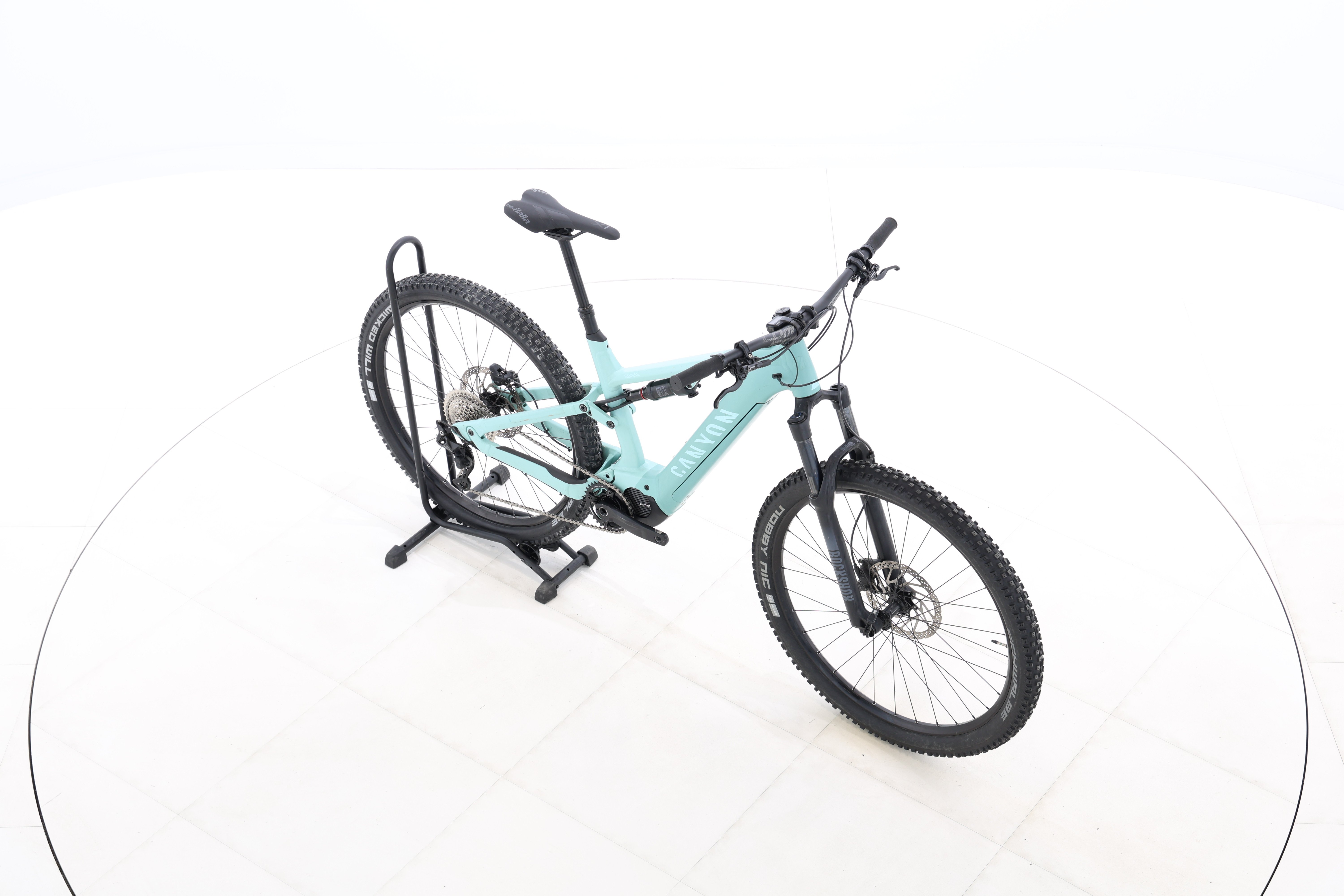 828a0d3c-69dd-4439-b3f6-64ef689c4f70