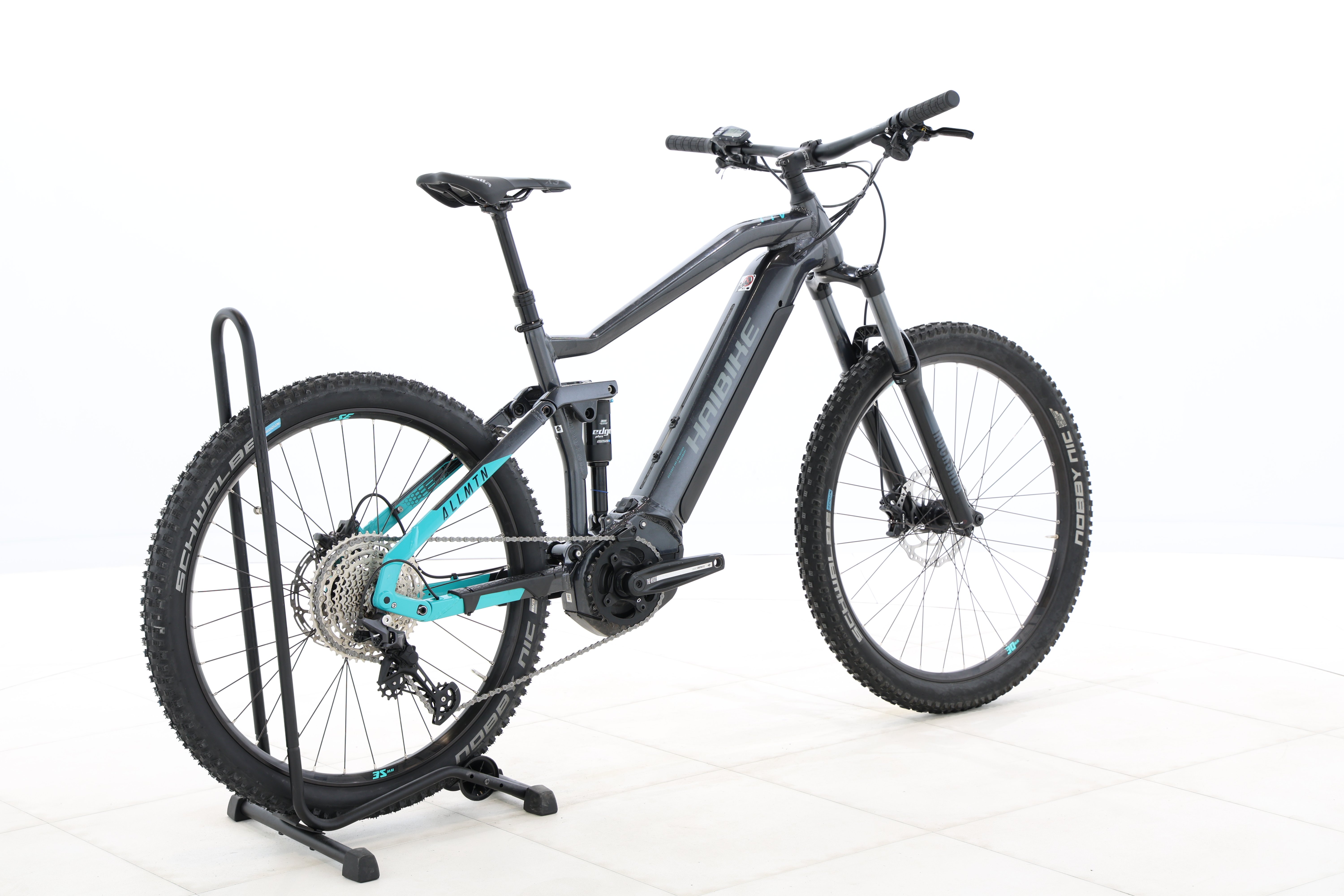 9f12ffc9-73cc-457d-817e-4b228f88196e