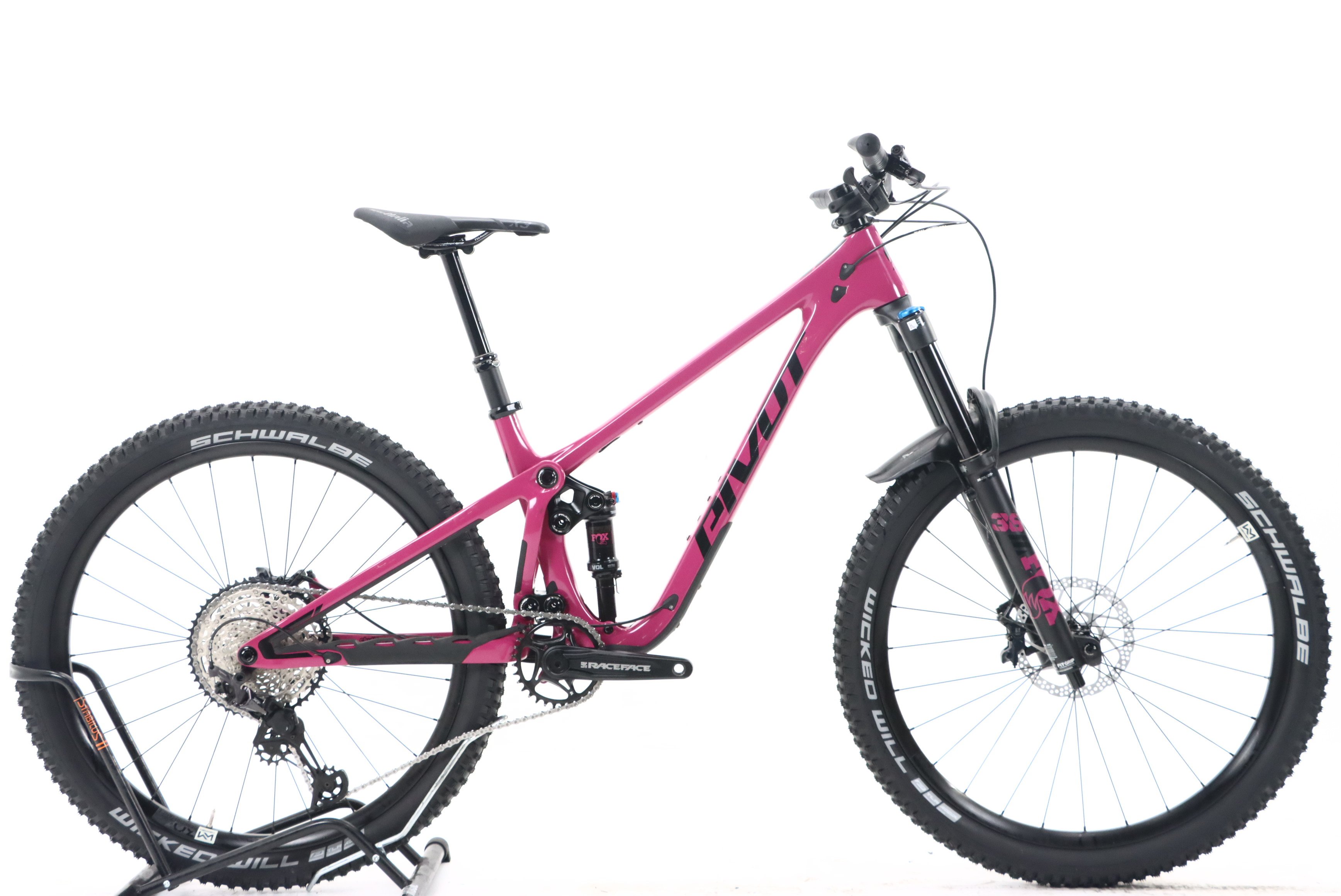 006fe629-10d5-43d7-85ab-68b51016b2d0