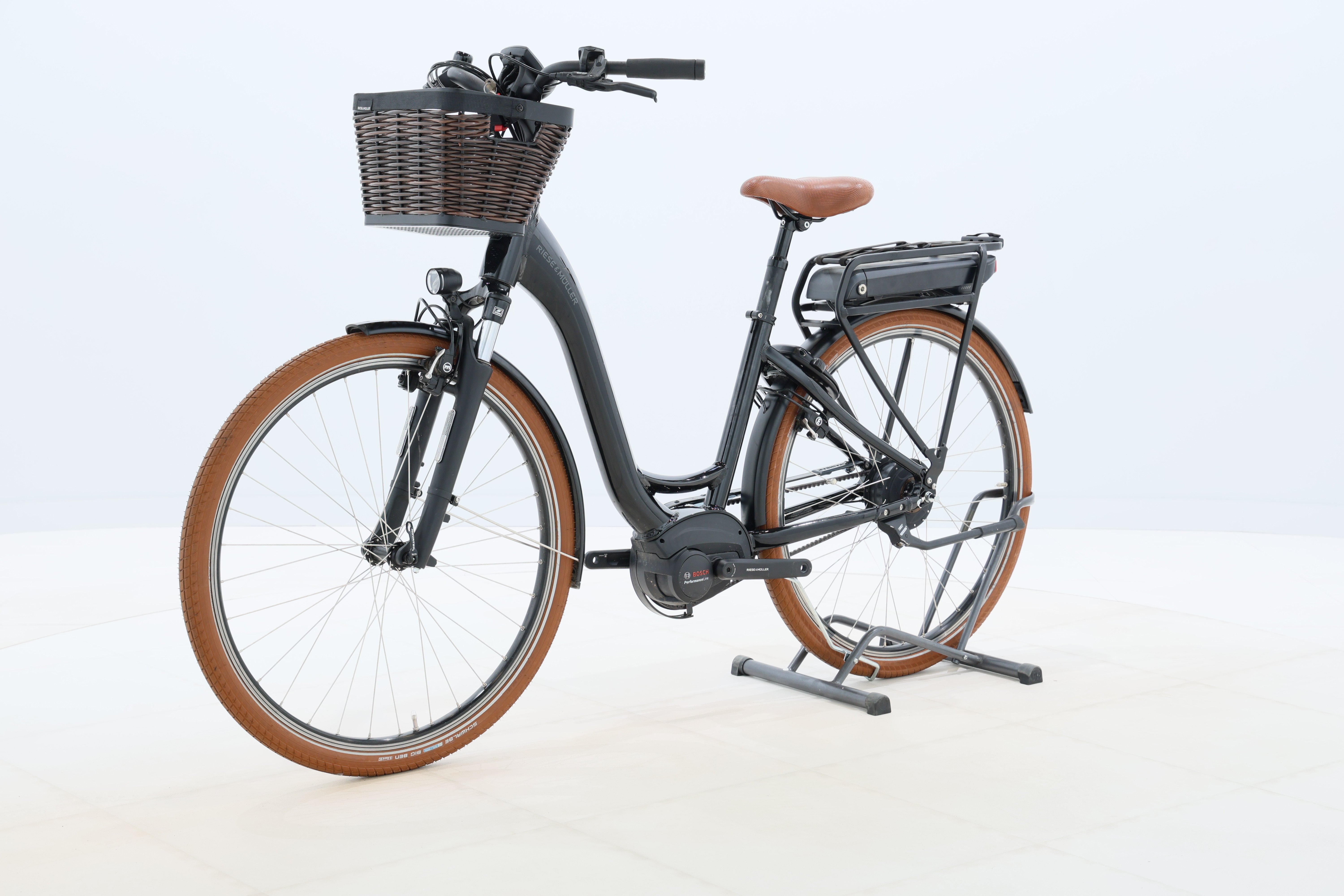 4051f4ab-ad94-4261-aeea-d08100409d0d