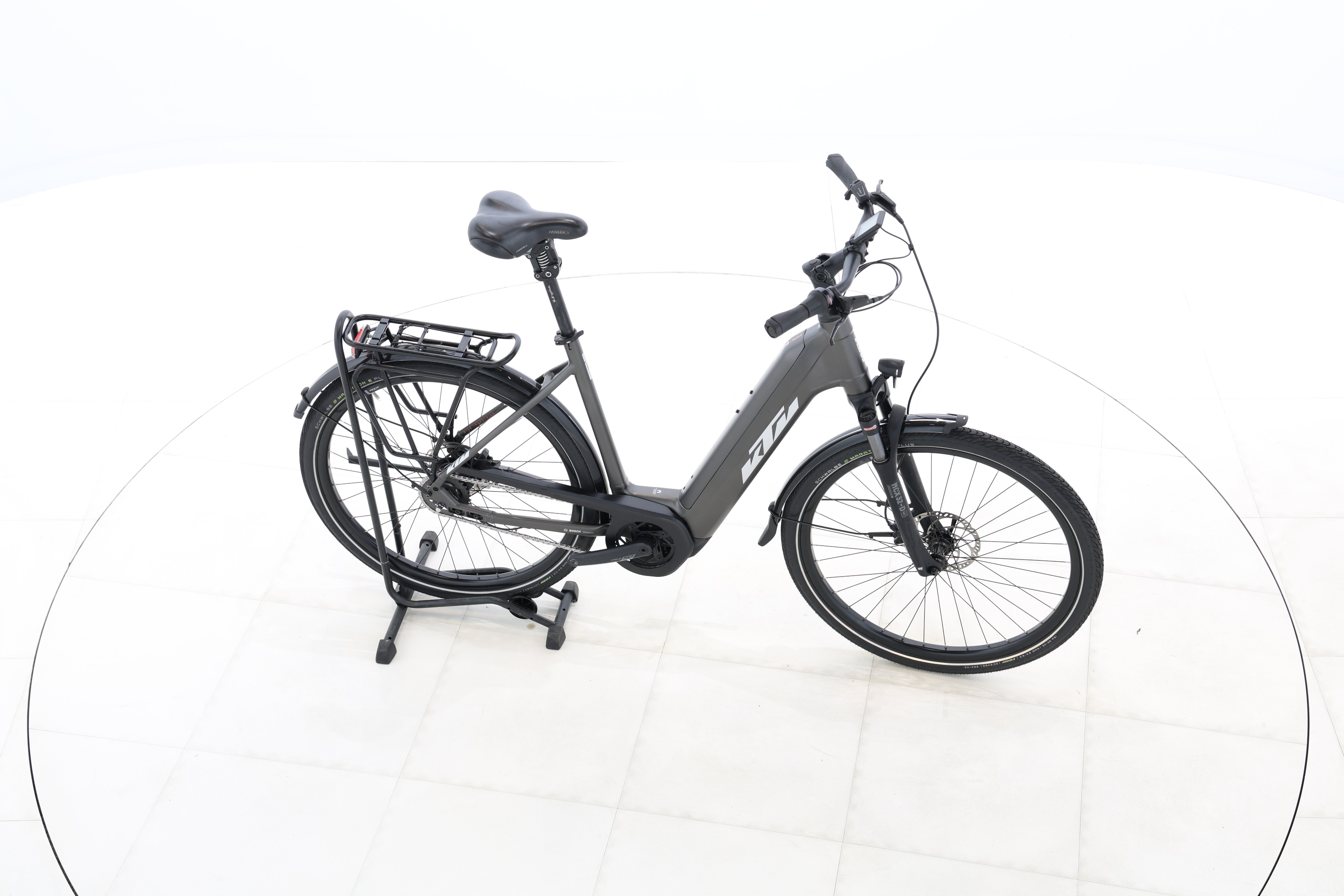 1e5d4f9c-4066-4d25-bb19-a931adfed38a