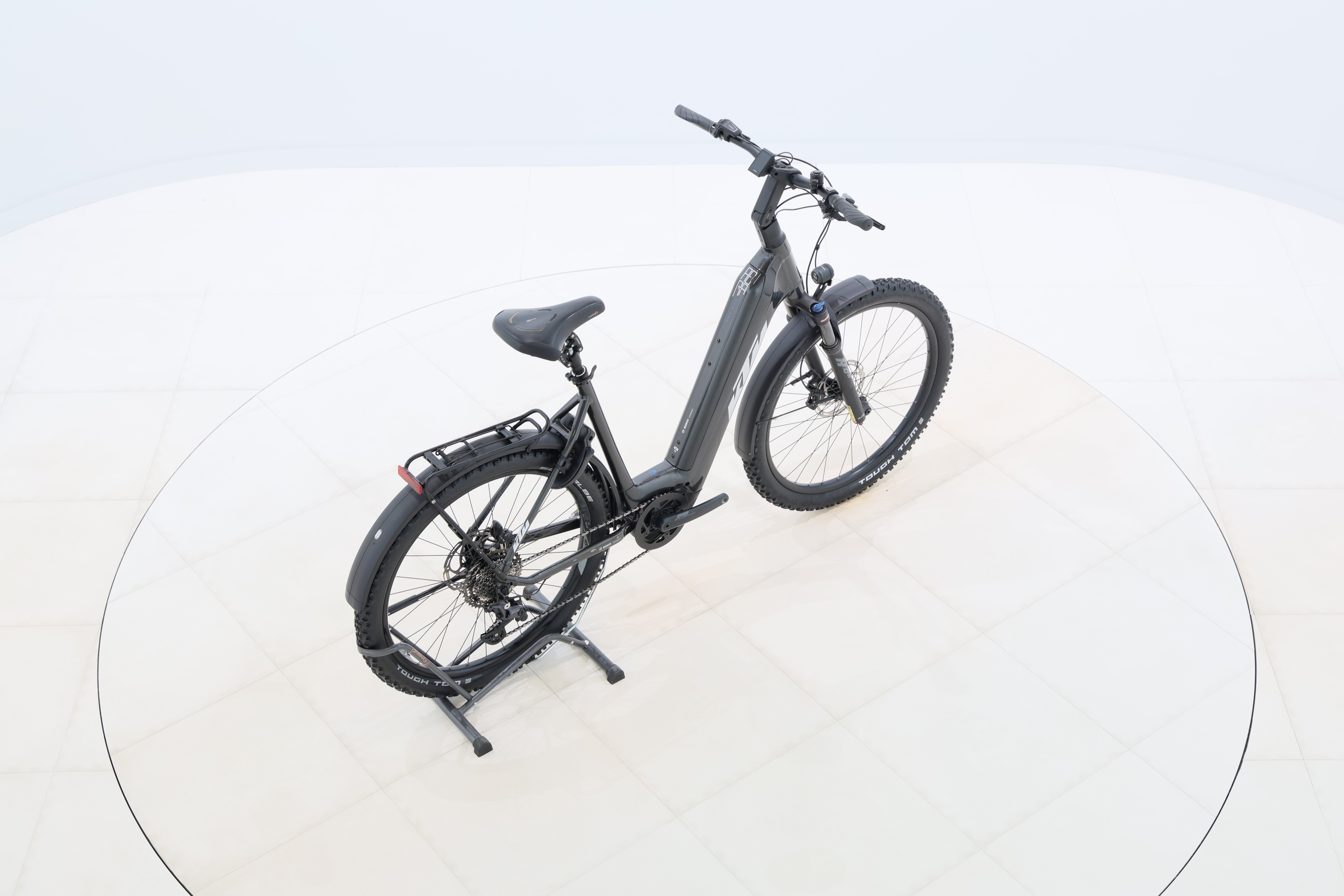 8a0318f5-2a32-4c2c-b63a-08efb9c49a73