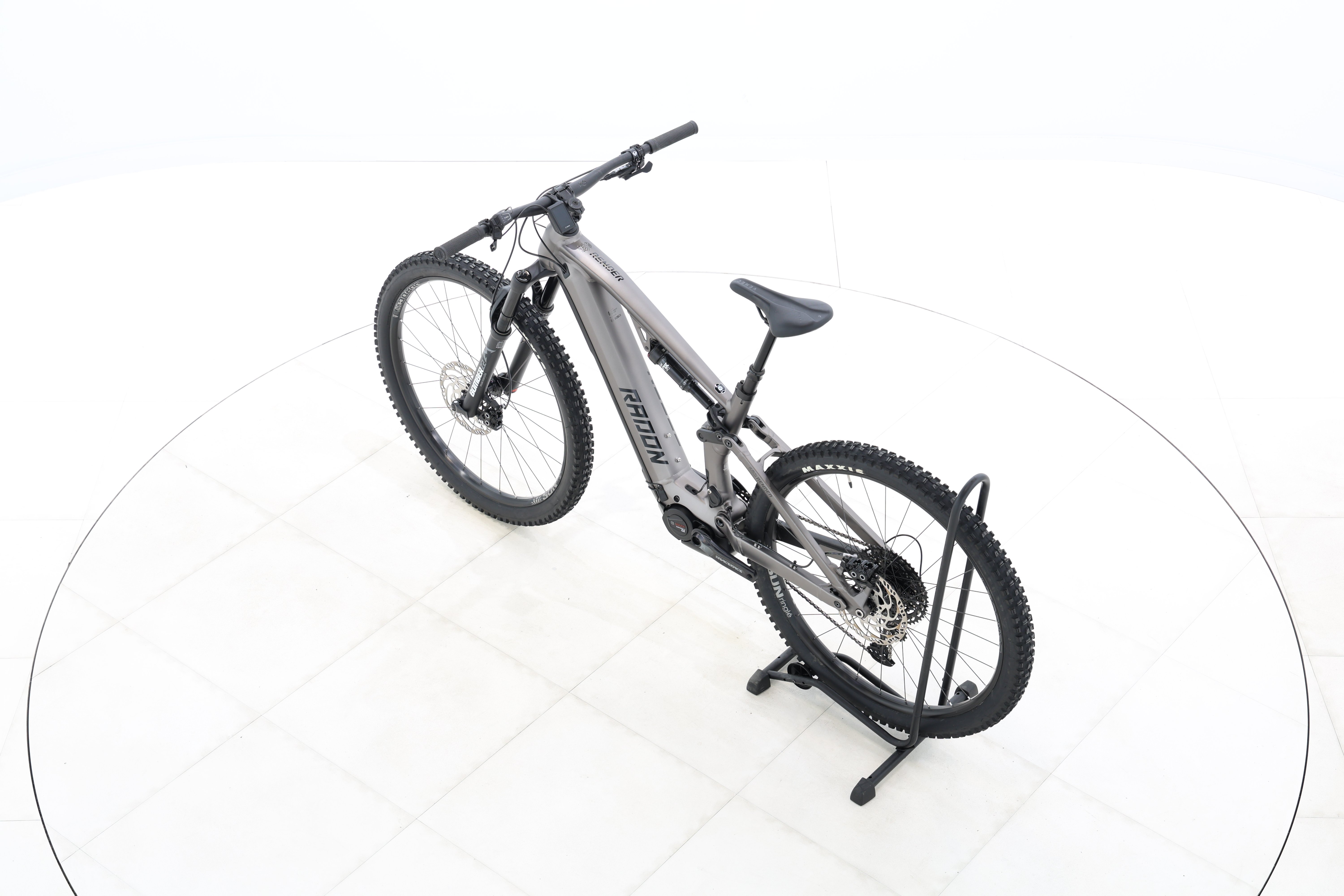 2cb13712-530a-4996-9559-f8b3e8481c48