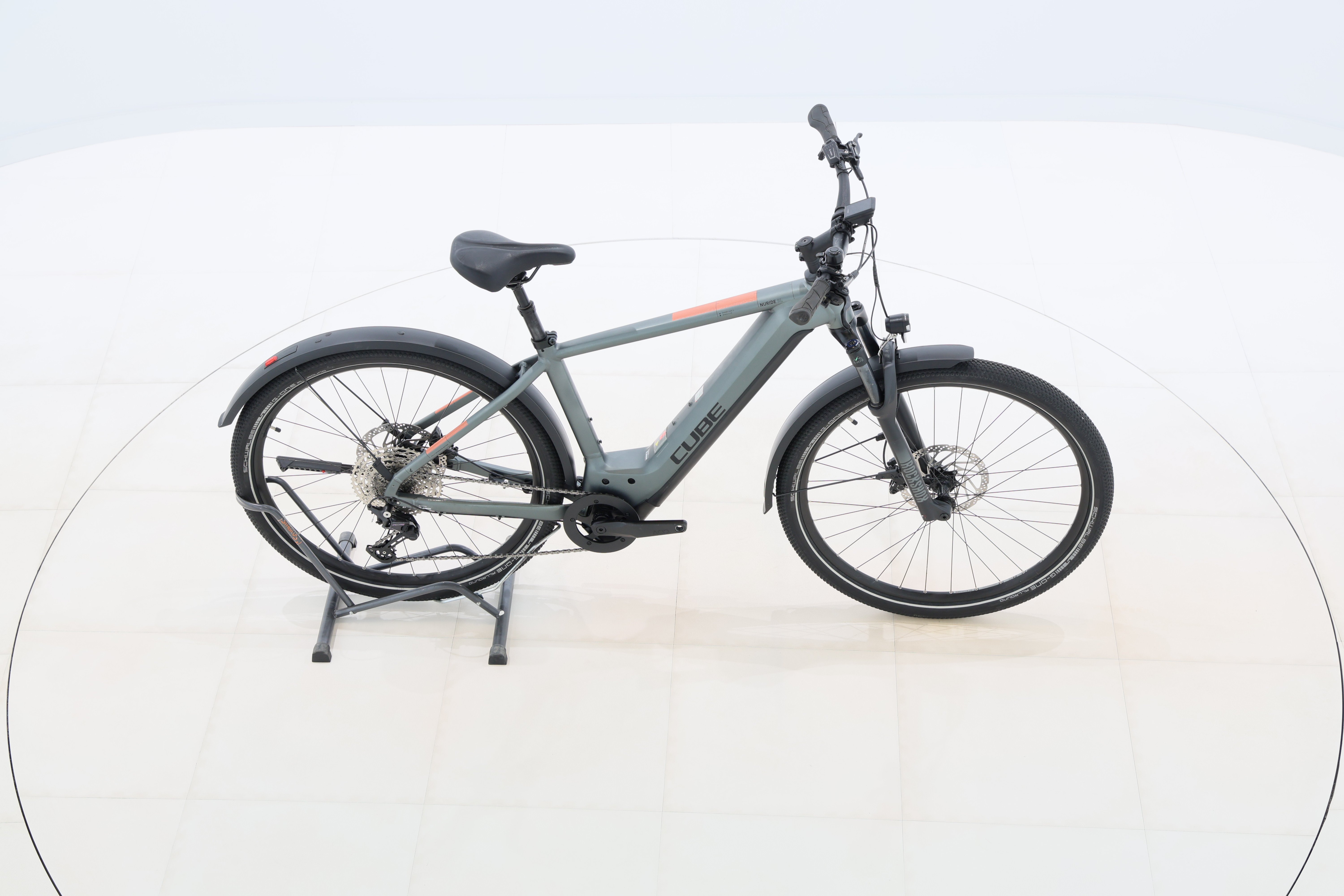 e1b62ca0-6125-4453-84f1-36373cc48e4e