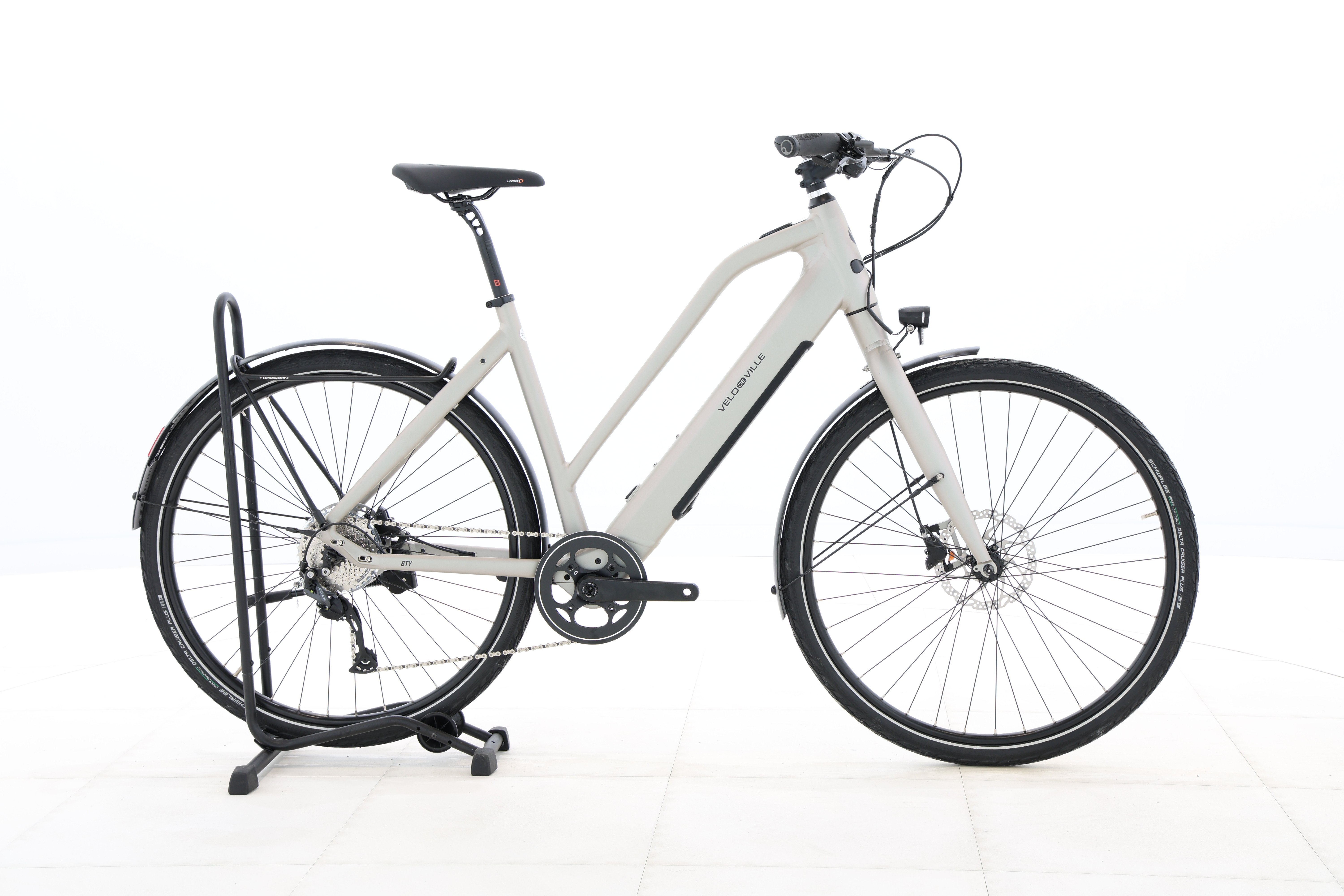 7f6b721f-35e2-436c-aa95-1c2c4af4a172