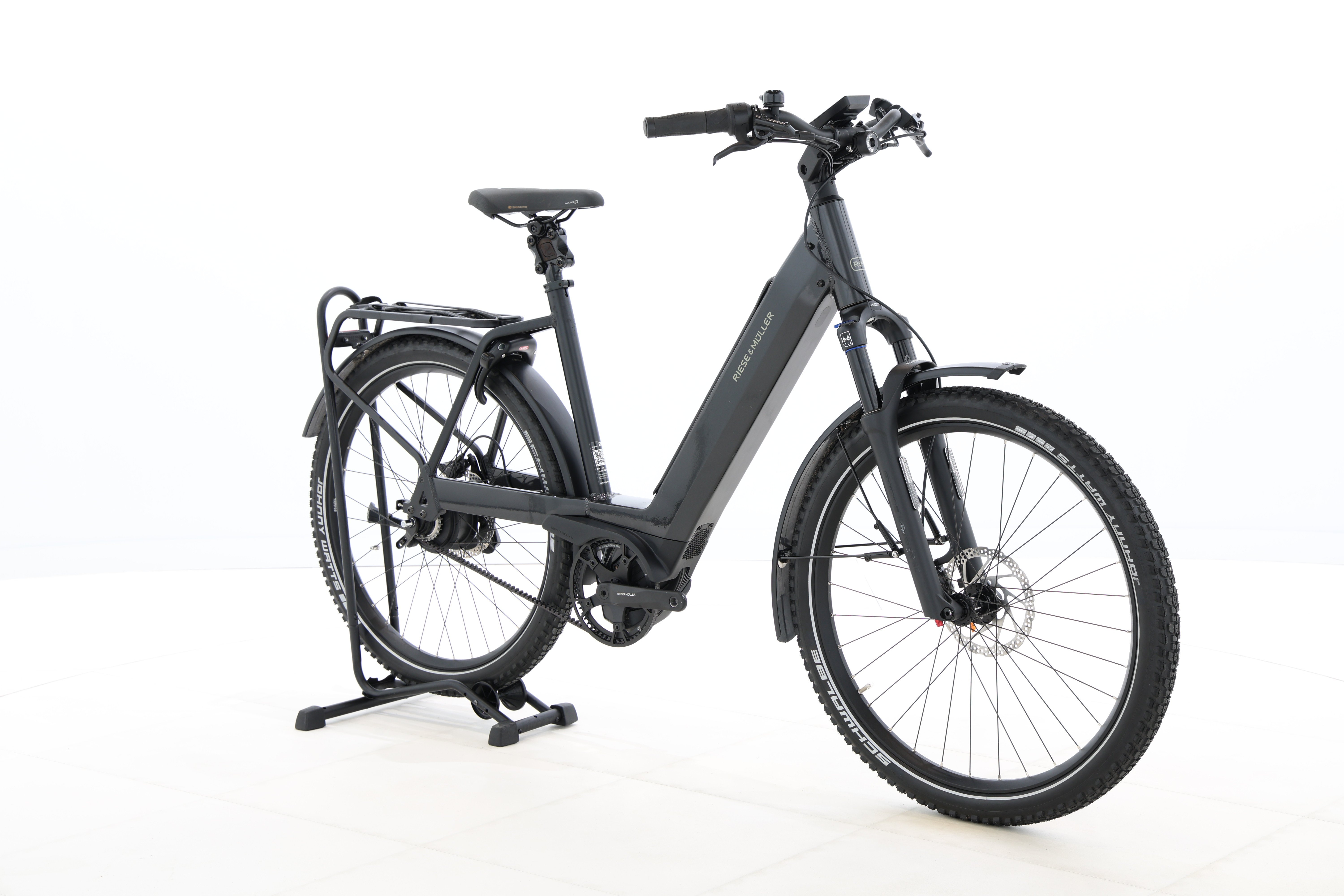 8d64af0b-1edd-4f05-8edc-c7b8525d19b0