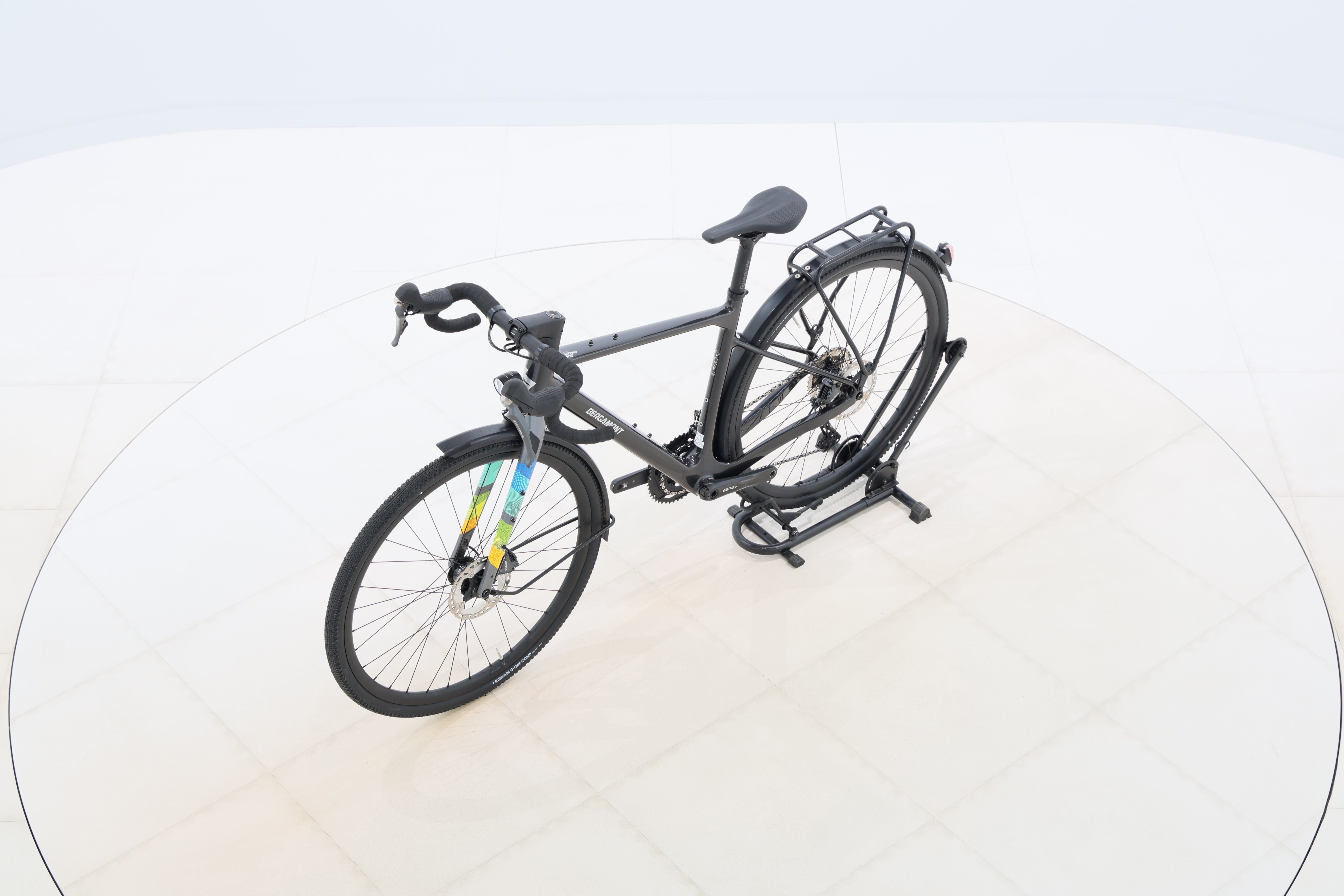 7c051351-18dd-47f2-a694-06513f19c1f8