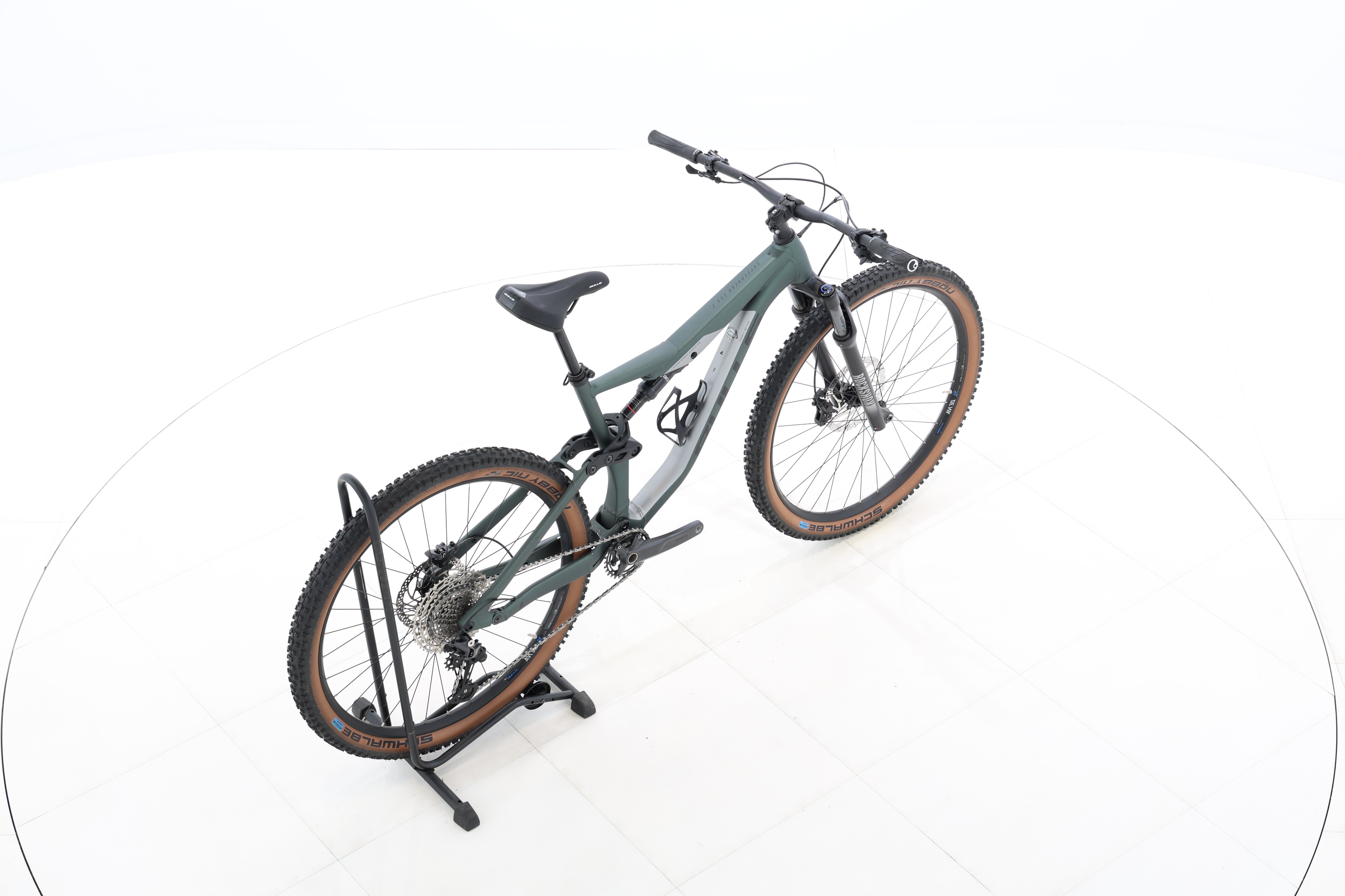 11befb43-e5e9-474d-b4ca-e9126144d0ac