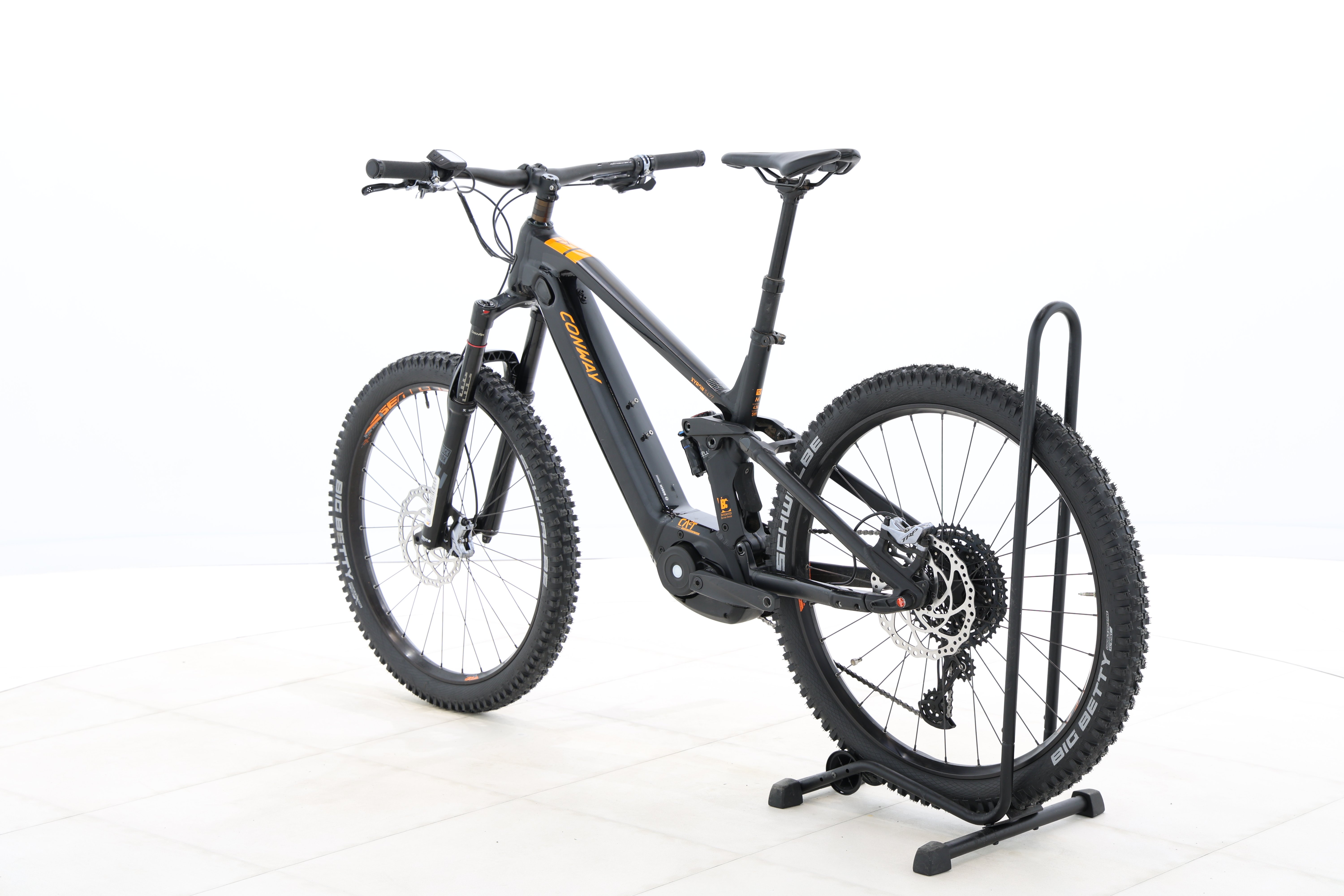 a5502ec3-3492-4fe3-8e76-03670d66b36b