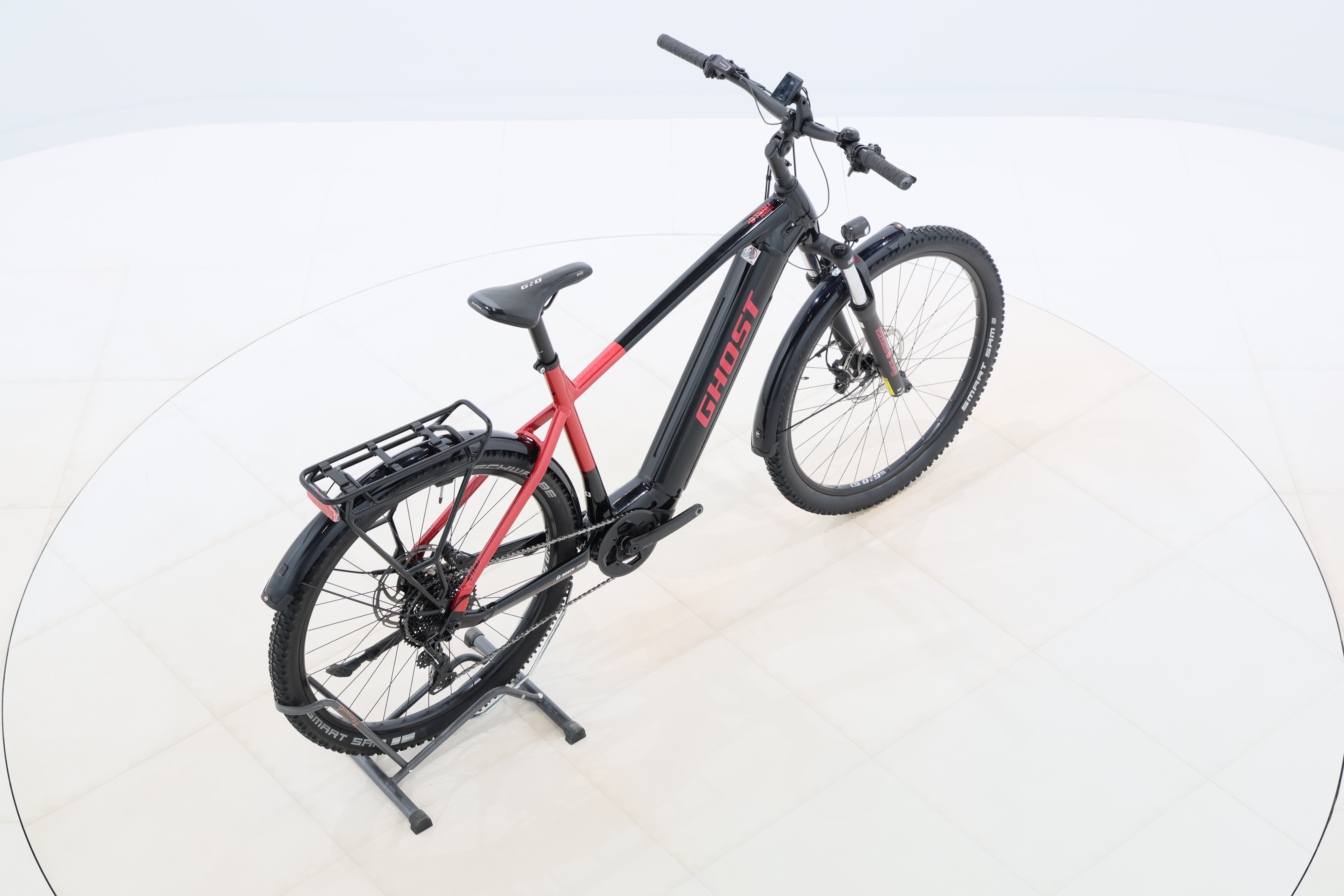 d33b6f3a-0db3-40a5-a6de-a1491f93db68