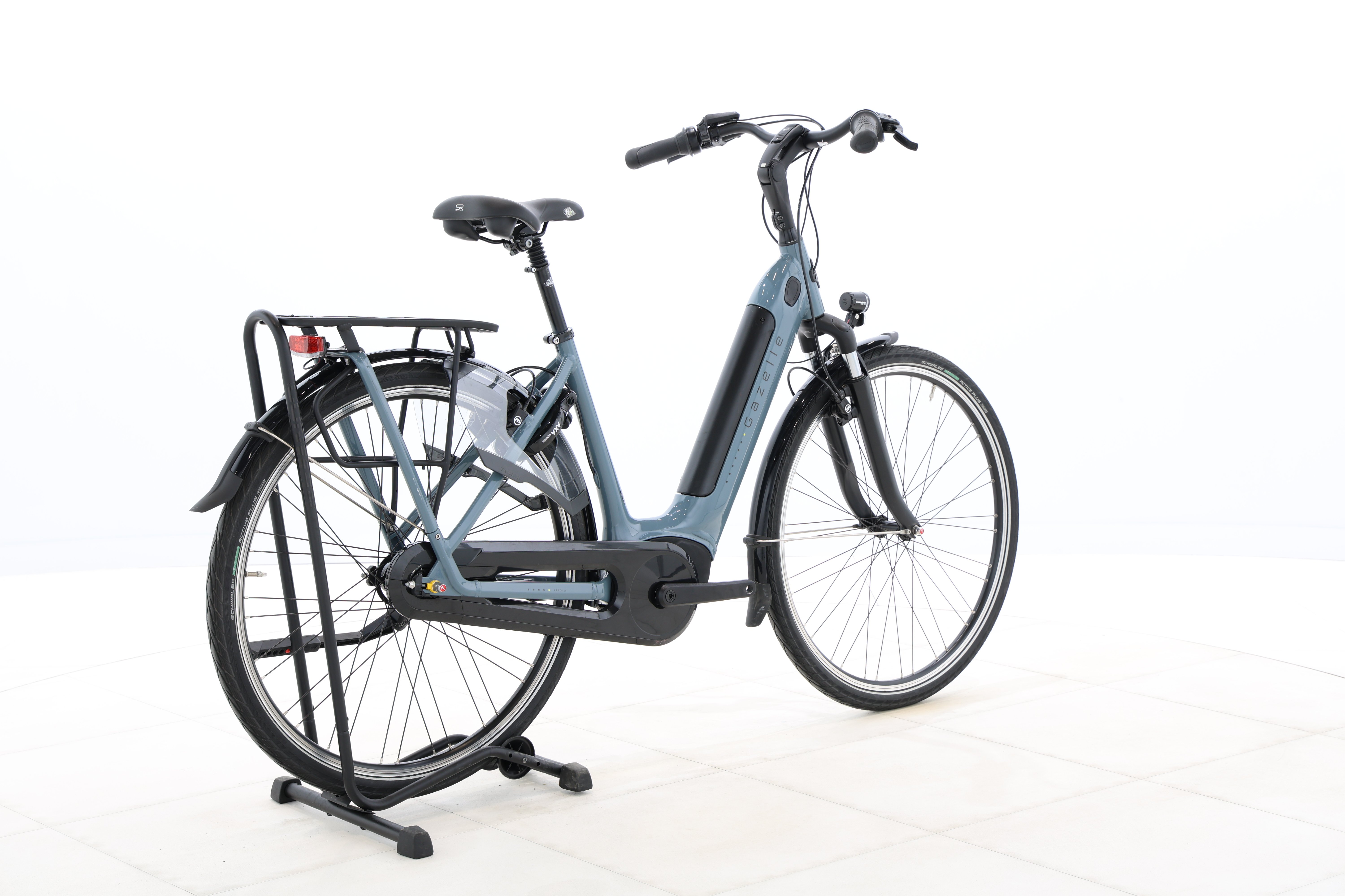 6cfd965f-3775-4740-aa5e-cbcf2cfeadeb