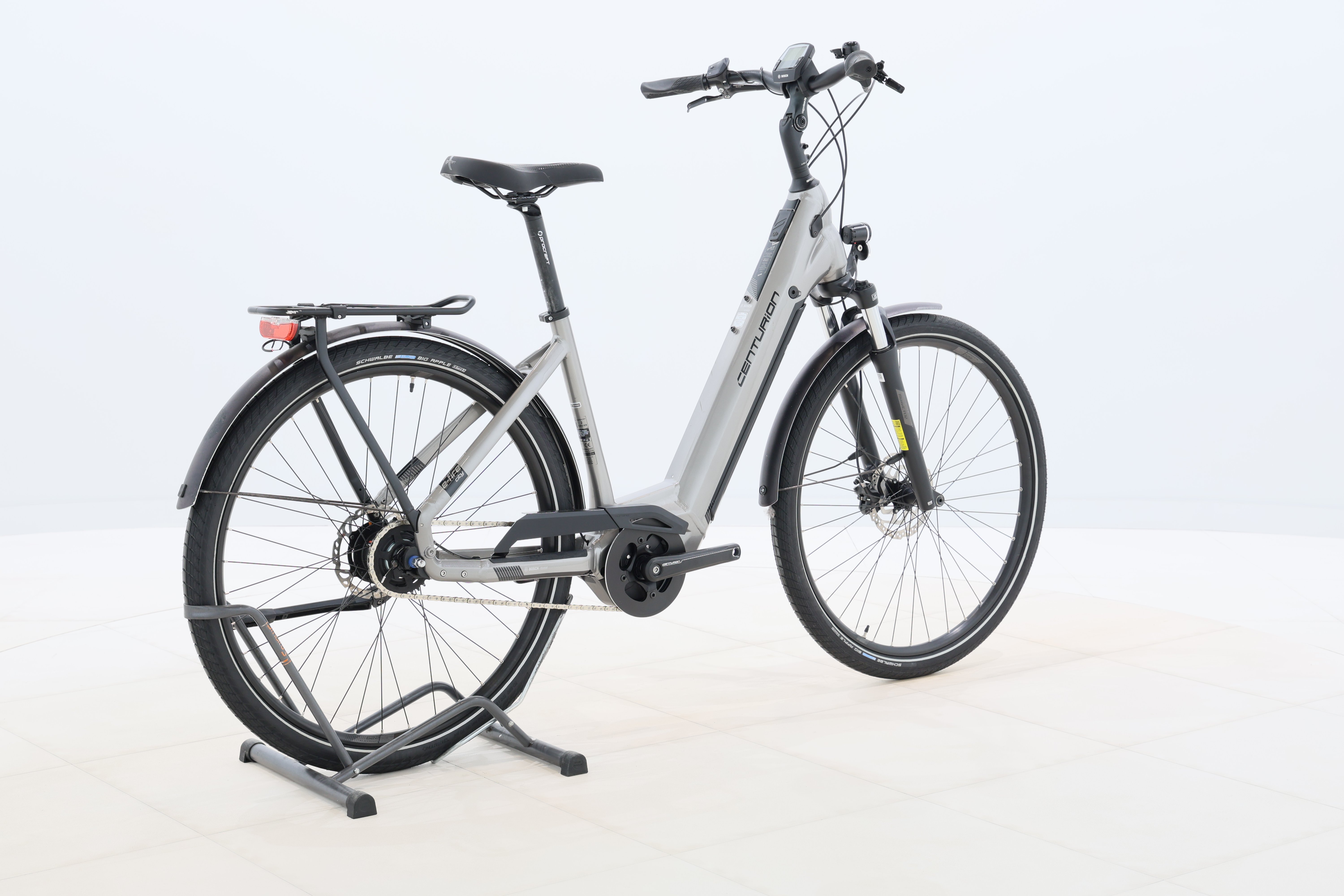 04d211e0-1b0c-46e2-ab58-48e7784ba470