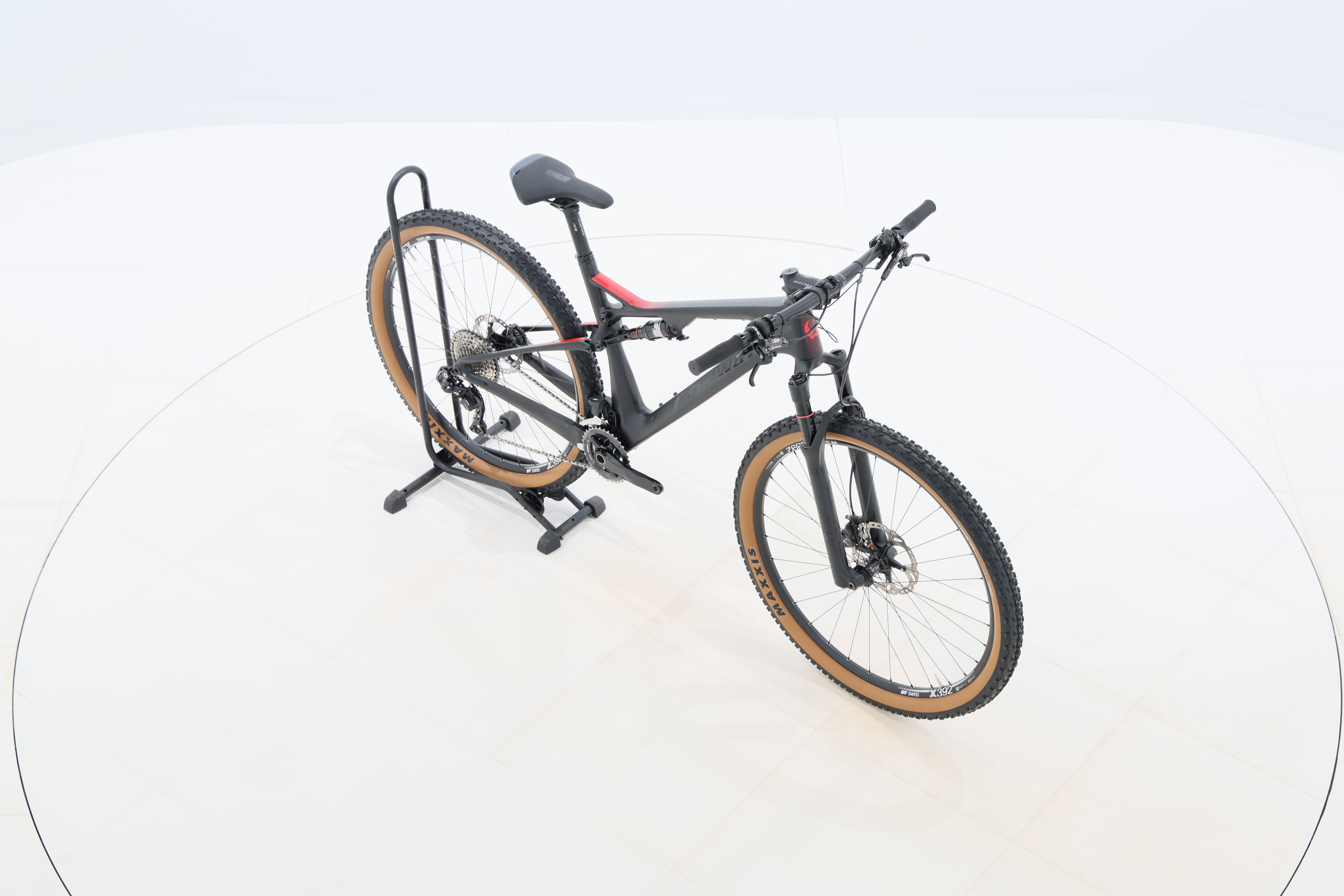 274e958b-c09f-4c9e-95c5-ccb5e03c5914