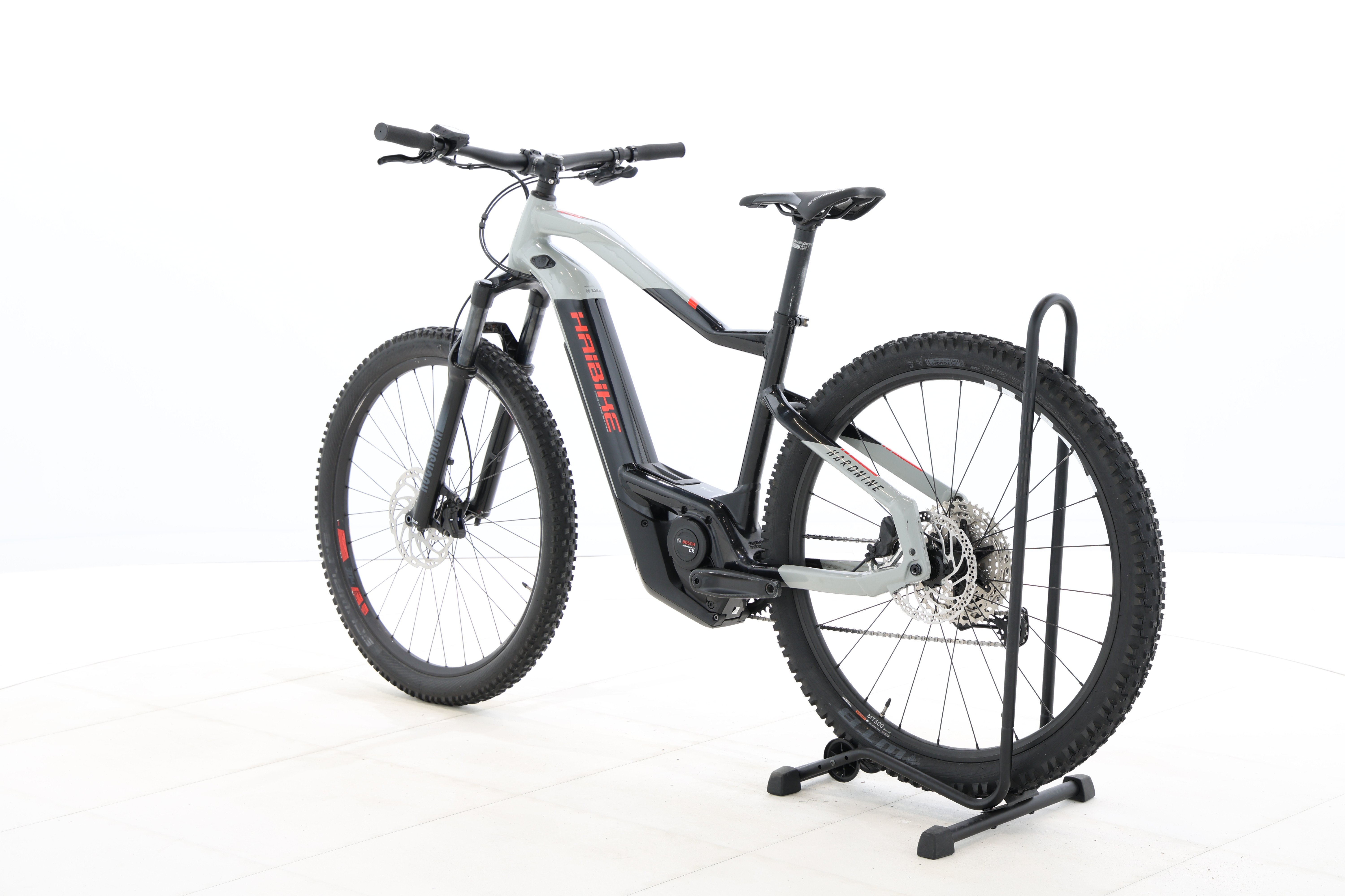 03a1c8b1-6c82-4f8e-8dd1-bb068263e76a