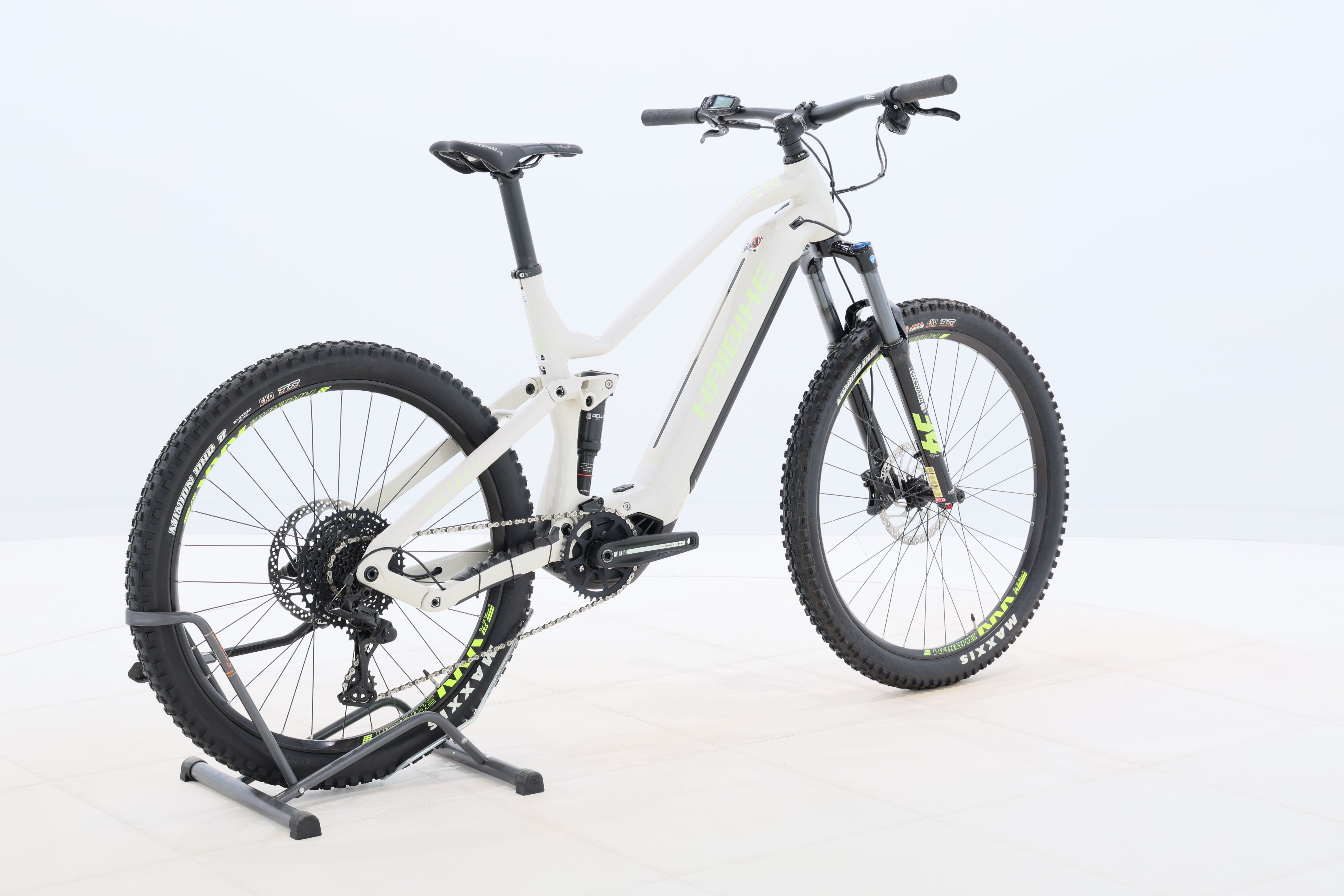 08686271-4d99-488d-a7bf-7e86a872c633