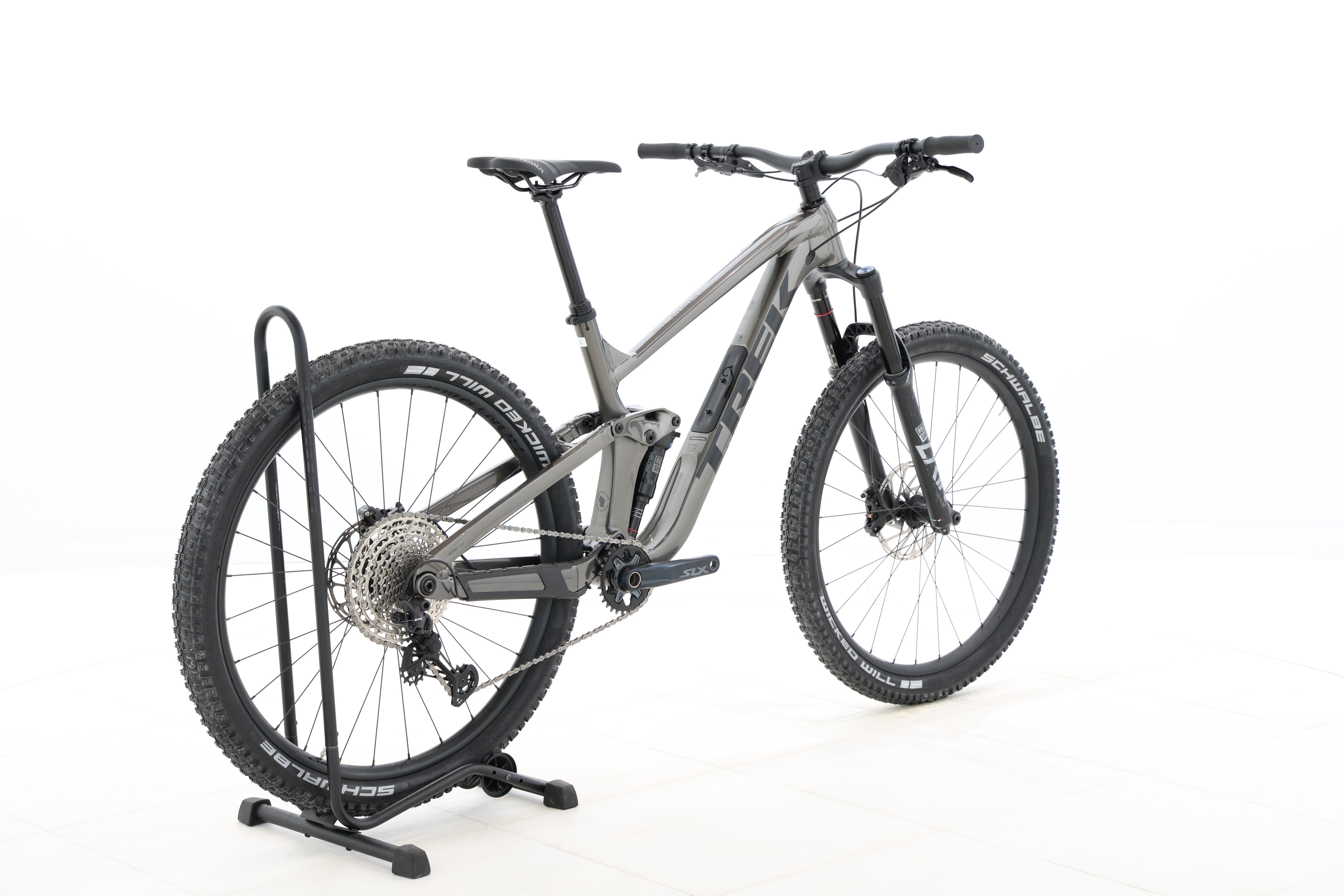 e2808612-ddf3-42be-b2a4-8378ba93e470