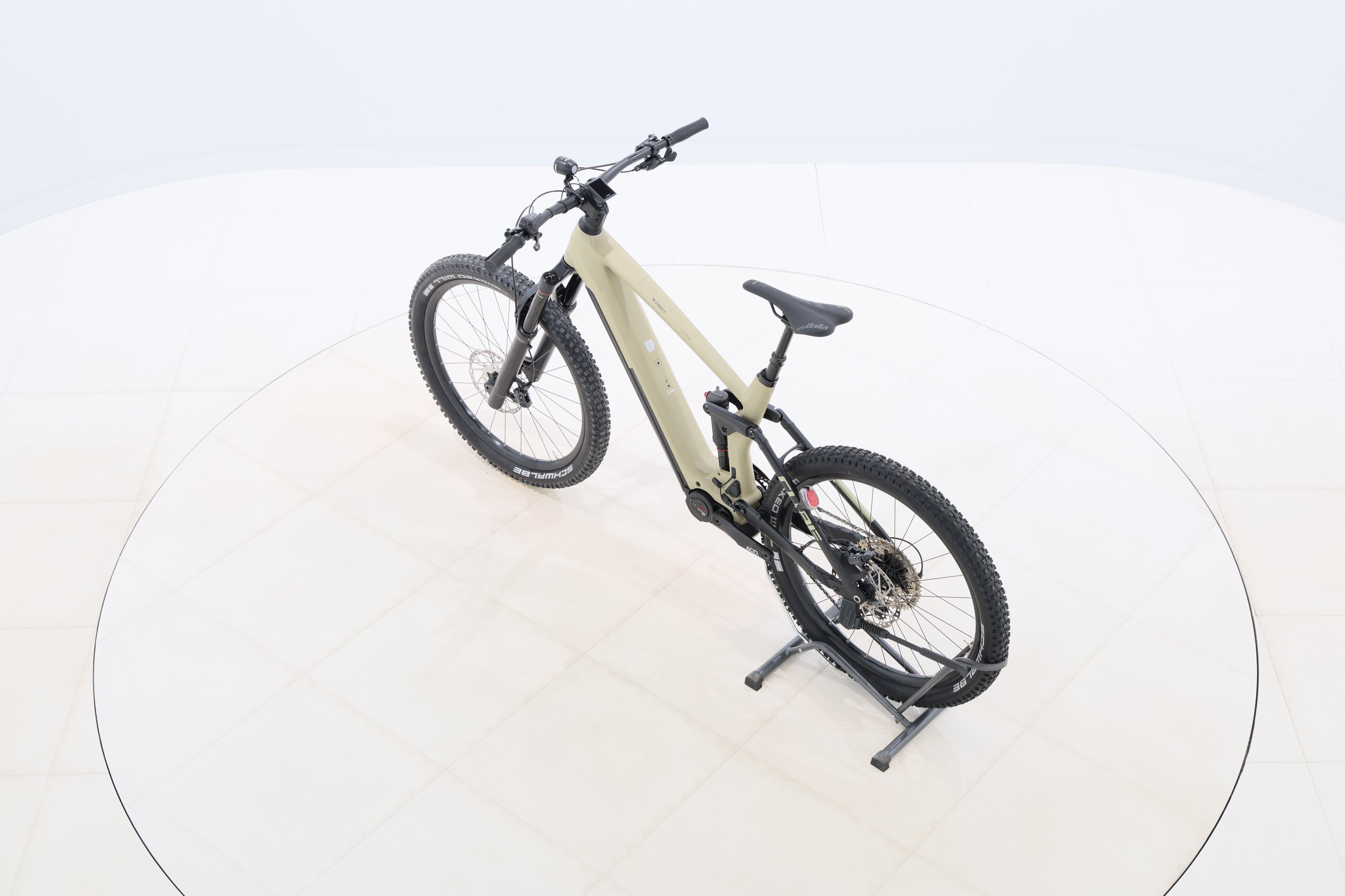 dc9dfde6-e289-4c02-b3e0-62c3dfc868a7