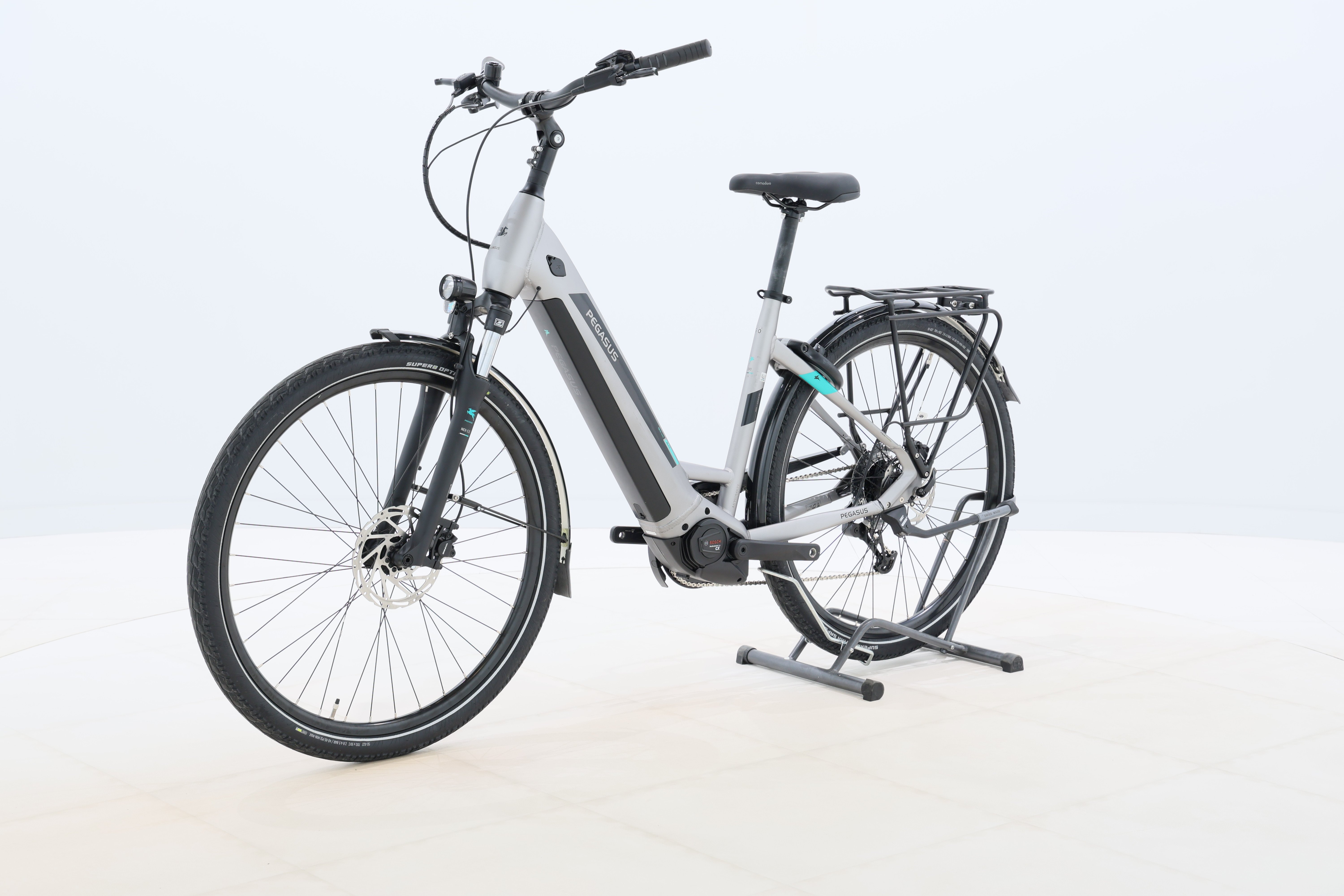 0ad04452-c1b4-46e3-bb5c-3f0e9aaecc03