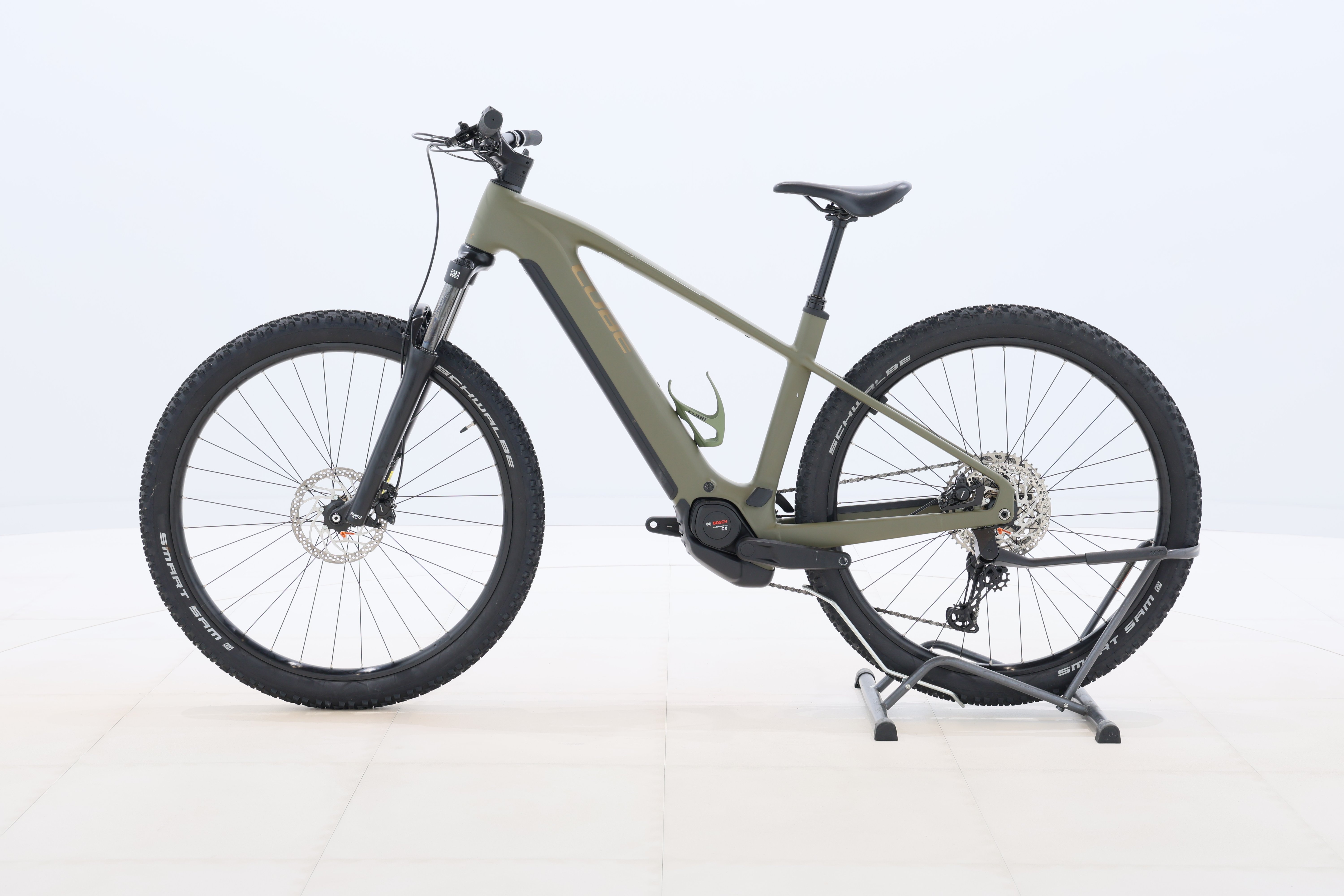 d36a6f9d-c129-4ad2-a177-678d47724631