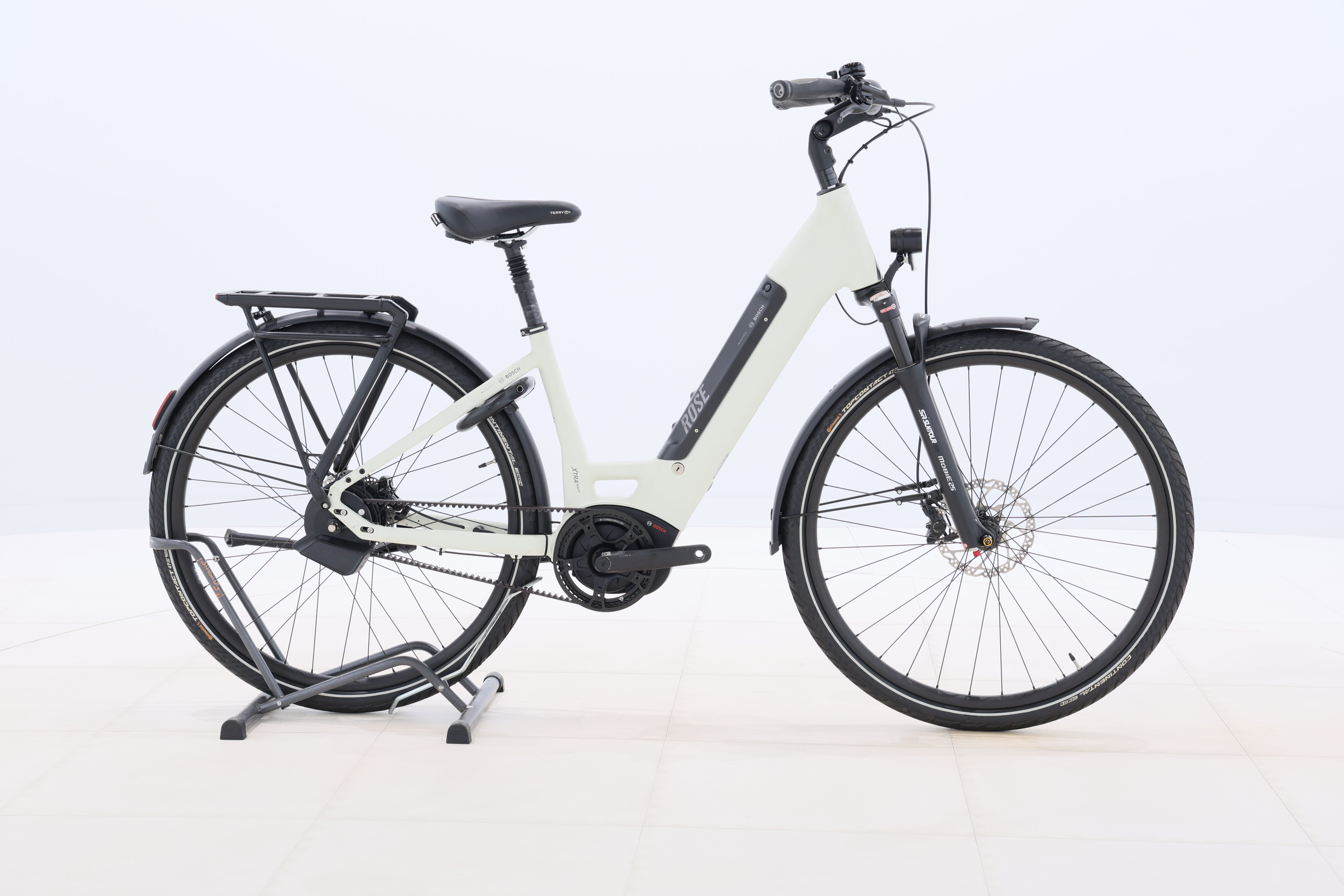 100d0b0d-42a8-46f2-87f2-e4ad7cc5a955