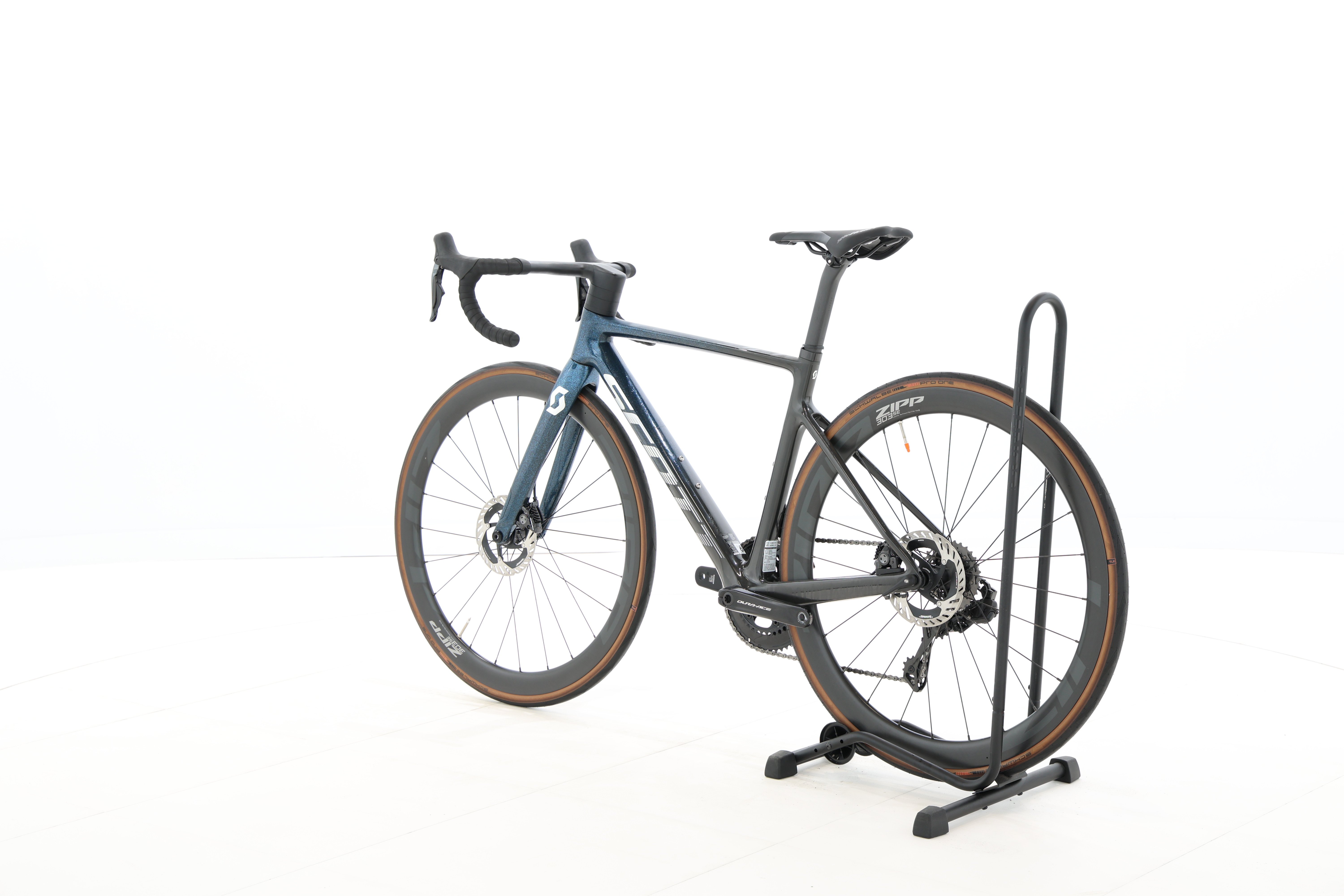 c6ab14e0-8351-4535-82ae-76e08cf20680