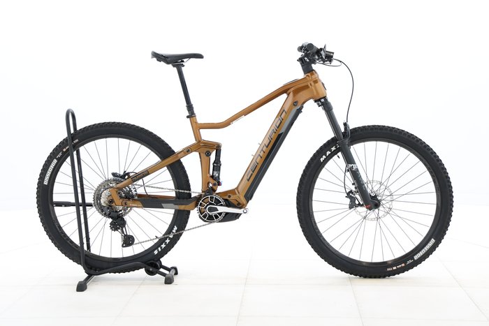 Centurion NUMINIS R2700I 750 2022