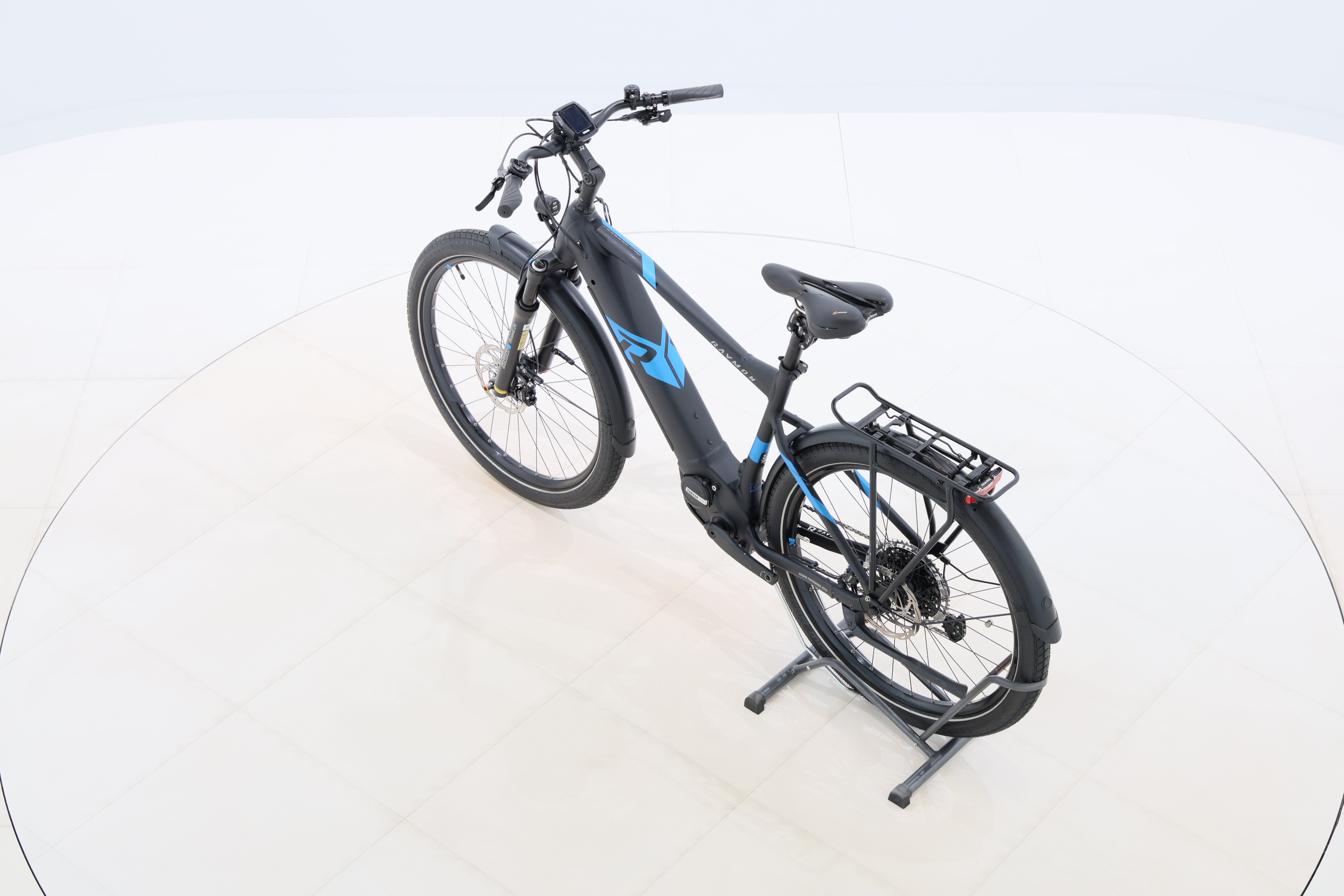 f1ab3470-8867-42a8-b05c-4979e96f20f3