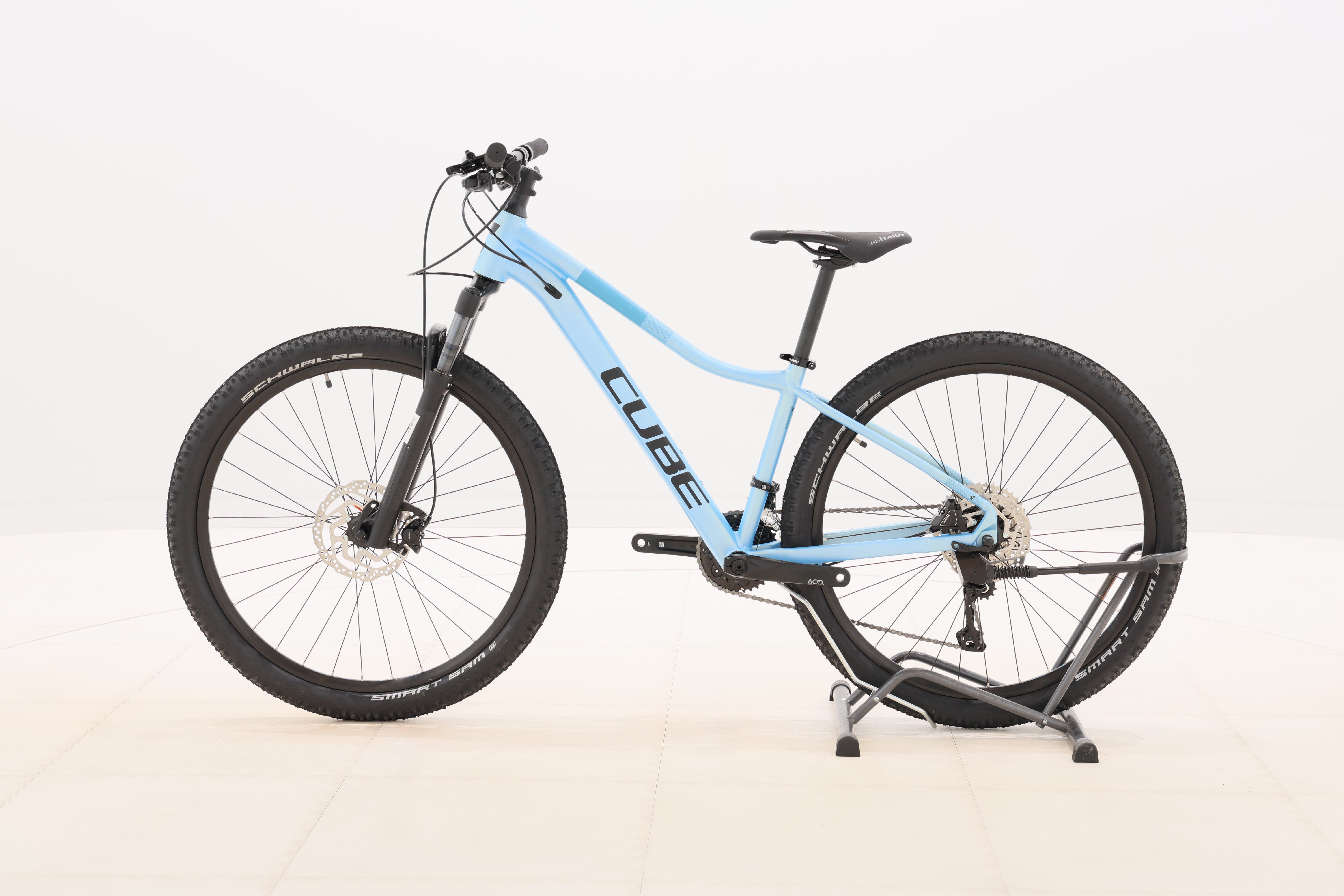 9b910c3e-4b1c-4e7a-bc87-5bdfc7eba072