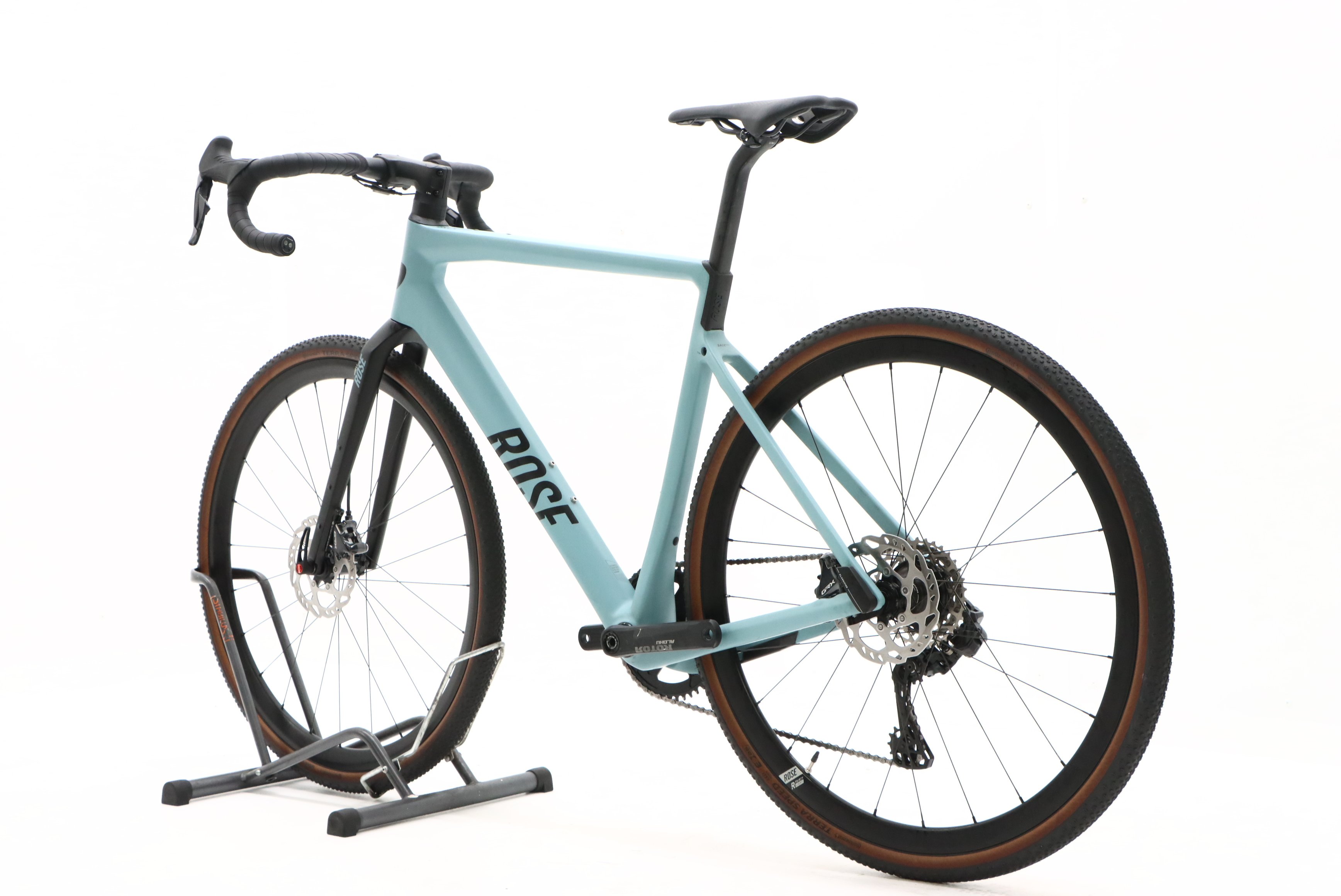 e4a23f3c-db25-463d-ad56-2a3d8ae9f97d