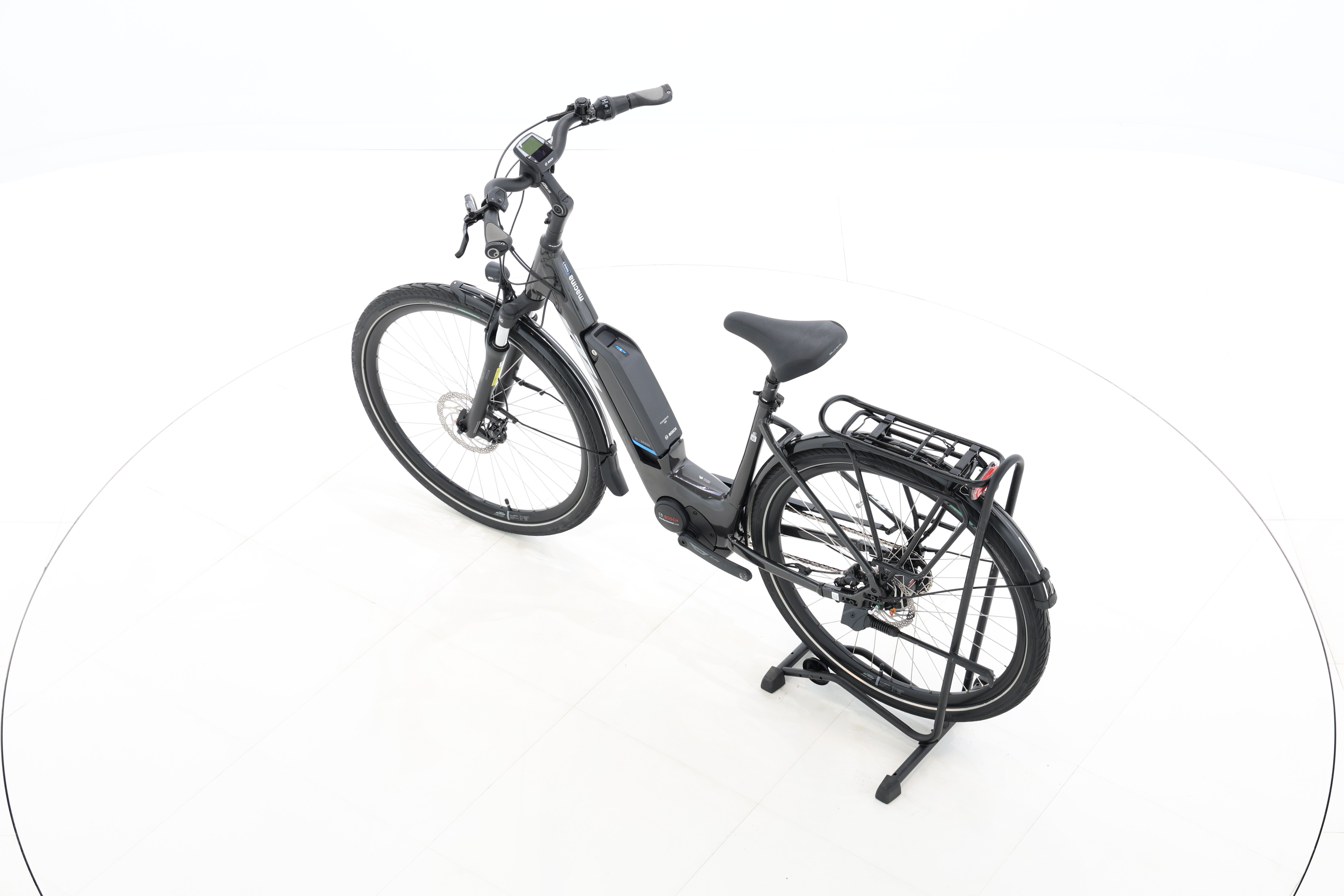 d876d946-ca43-46d2-9096-d4935d2e8171