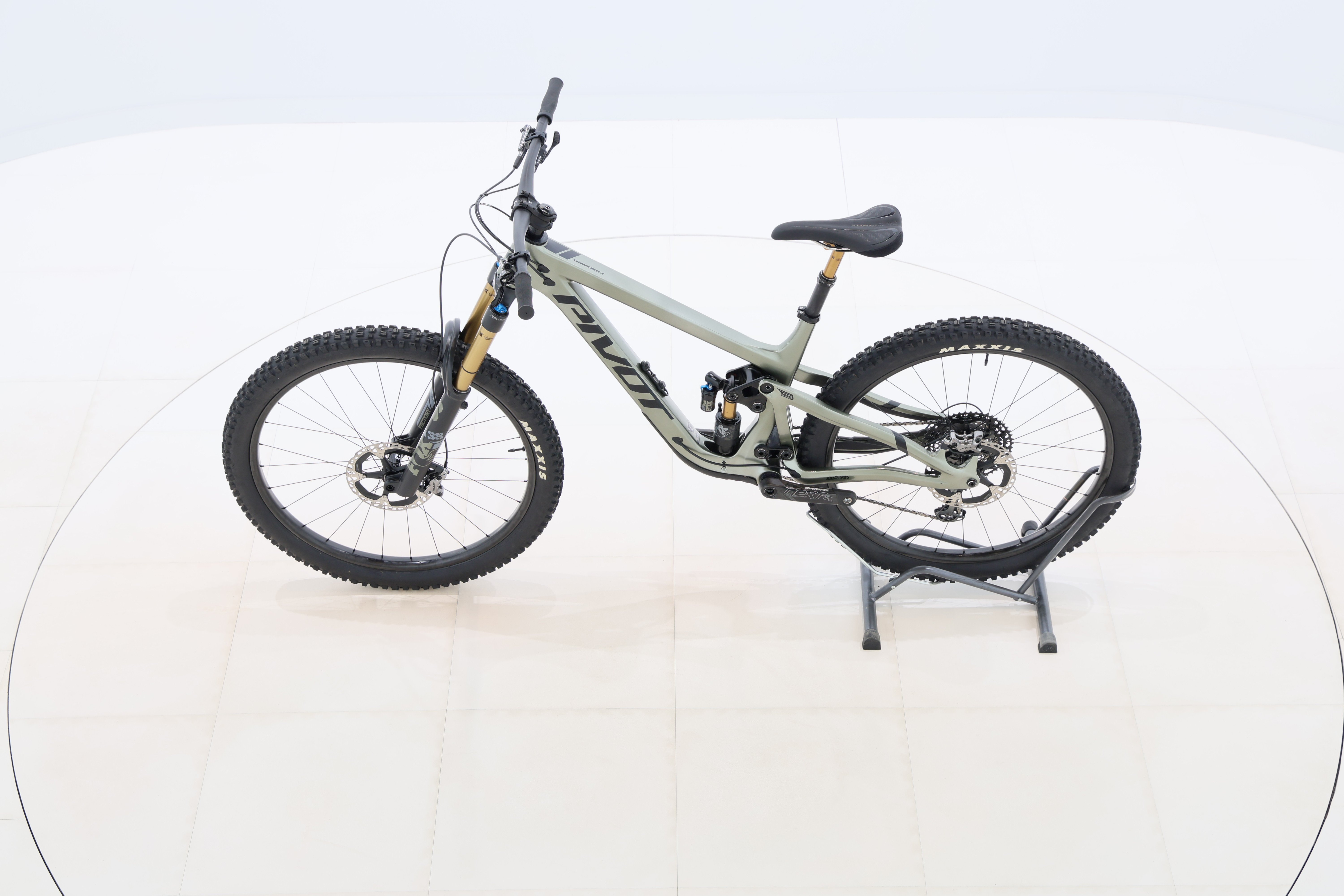 22f8c8dd-fc39-46a8-aef6-b995b45c3ccc